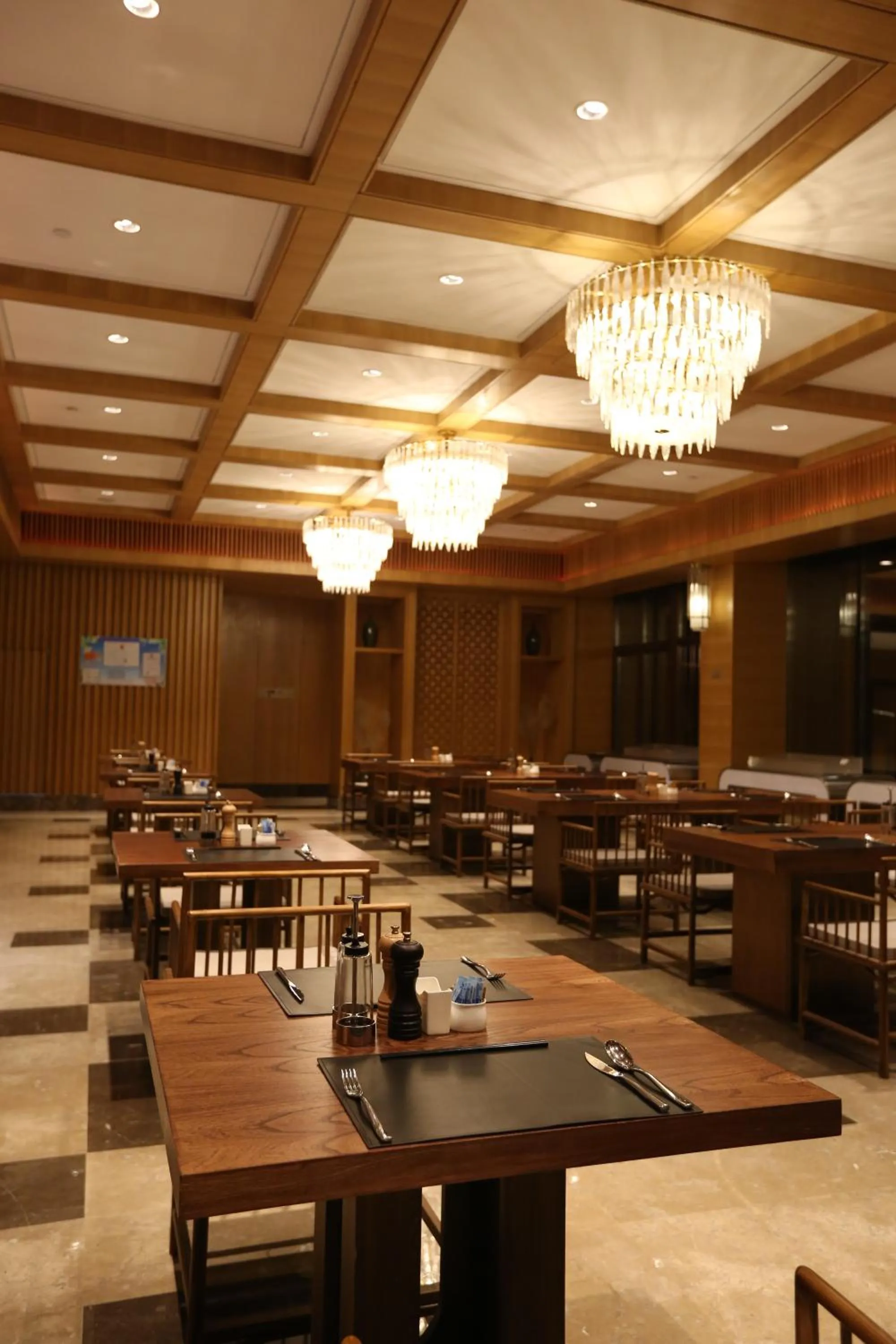 Restaurant/places to eat in The View Hotel Changbai Mountain - MGallery Collection