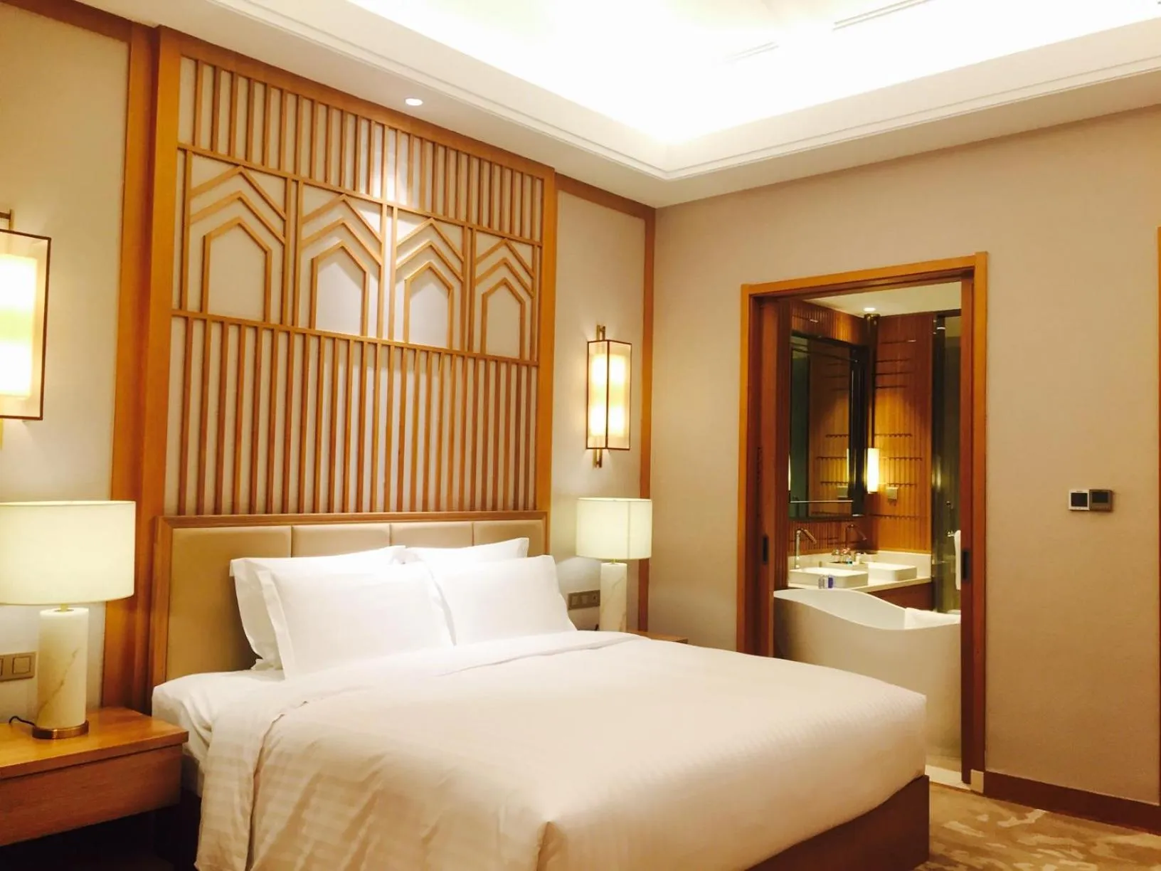 Bed in The View Hotel Changbai Mountain - MGallery Collection