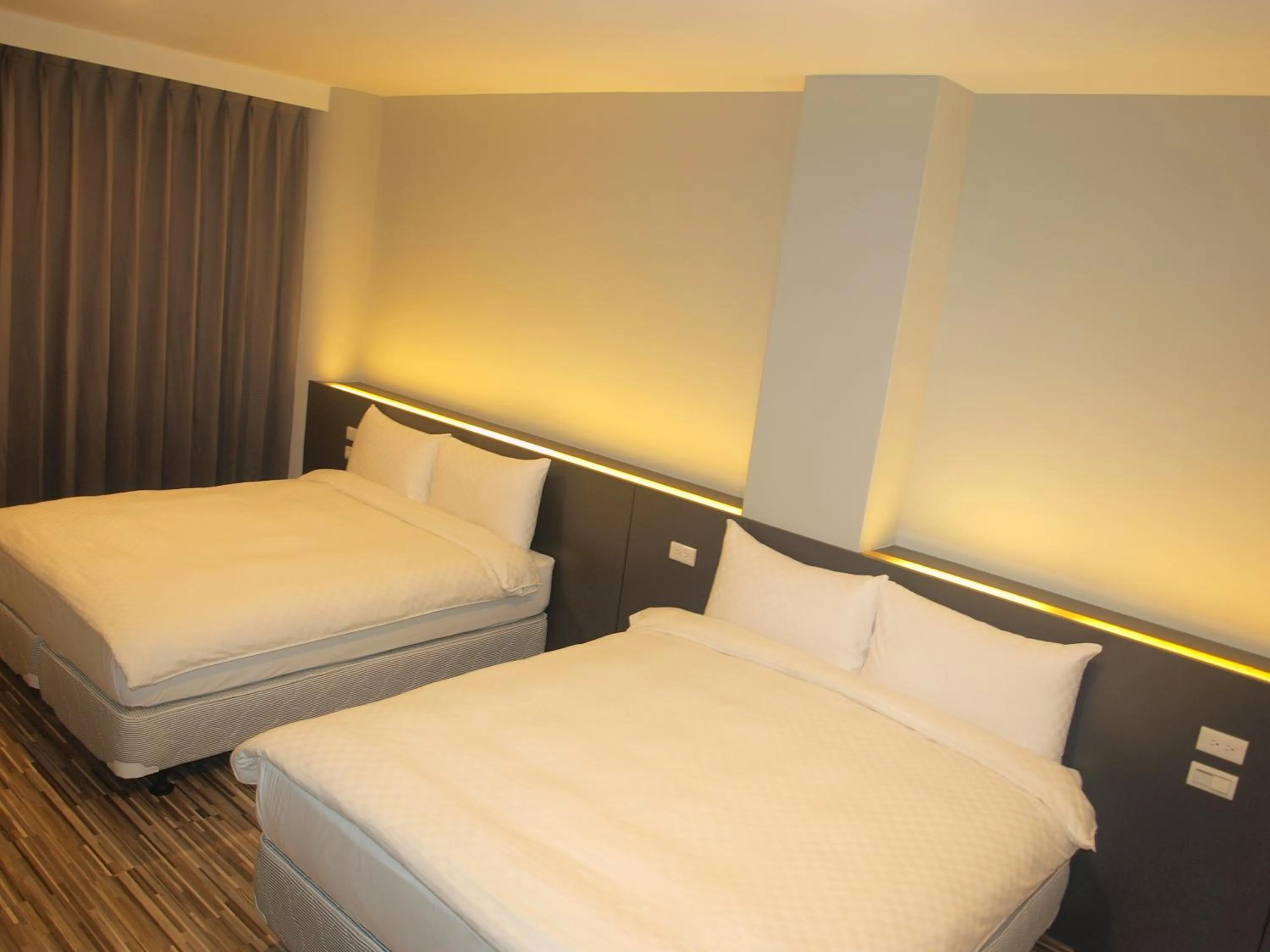 bunk bed, Bed in Taimali Hotel