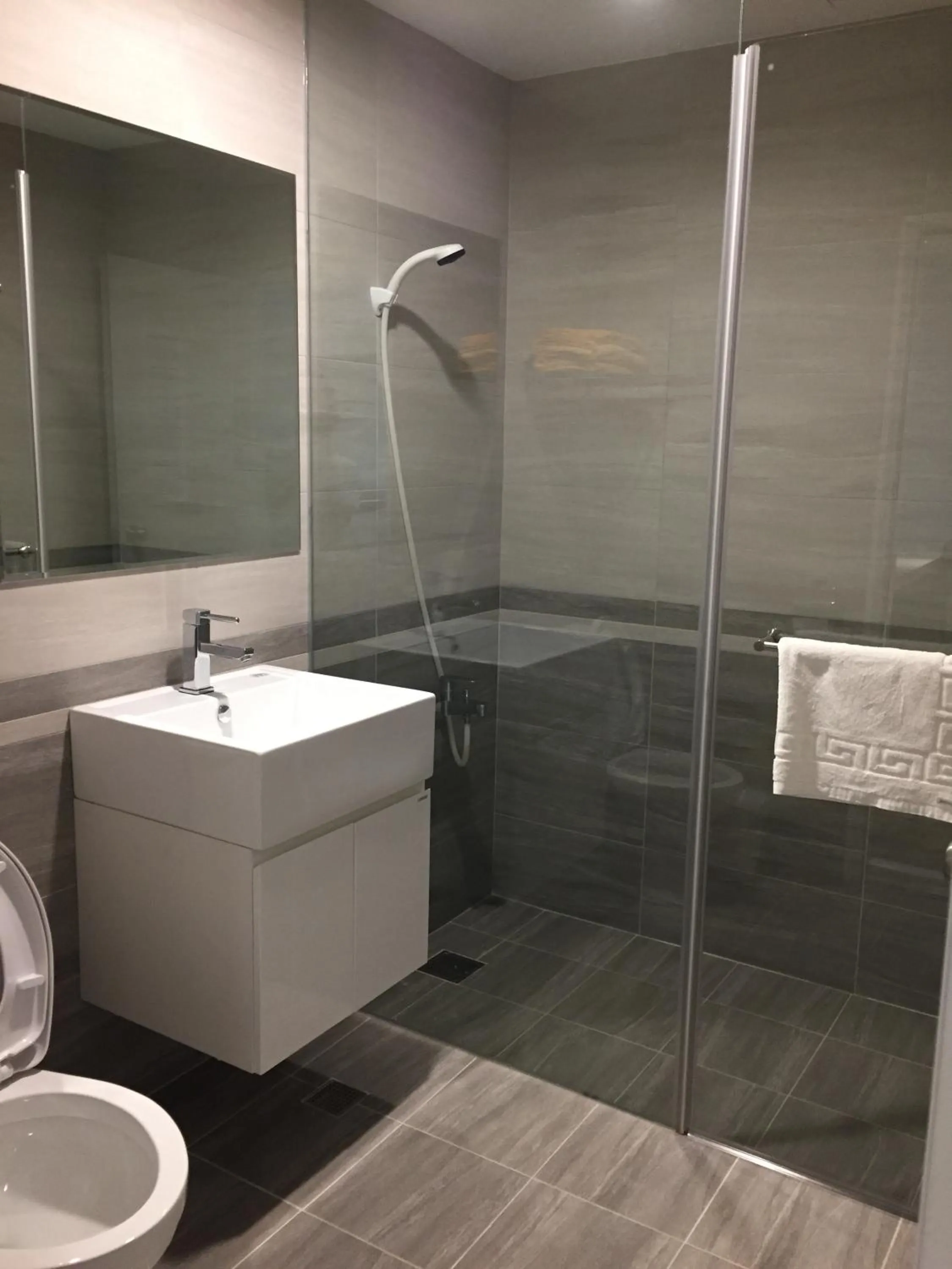 Bathroom in Taimali Hotel