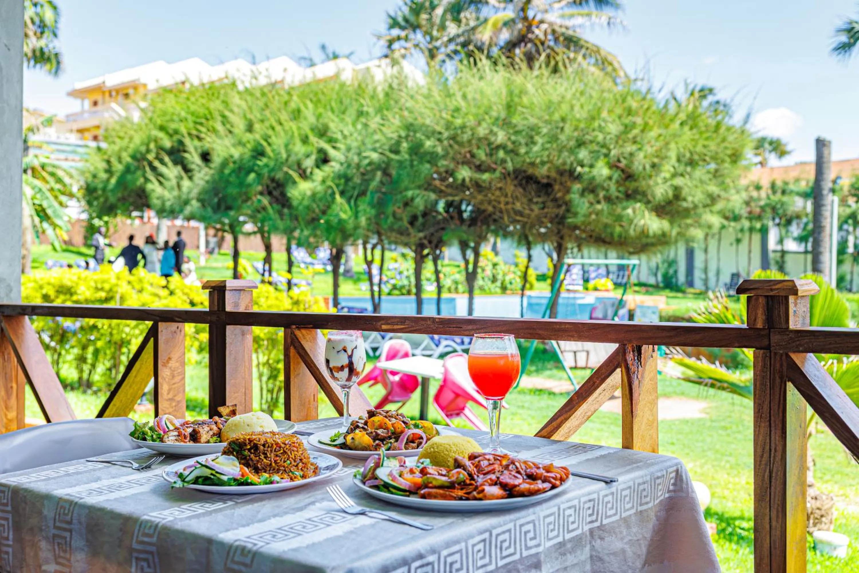 Food and drinks in Kasumai Beach Resort