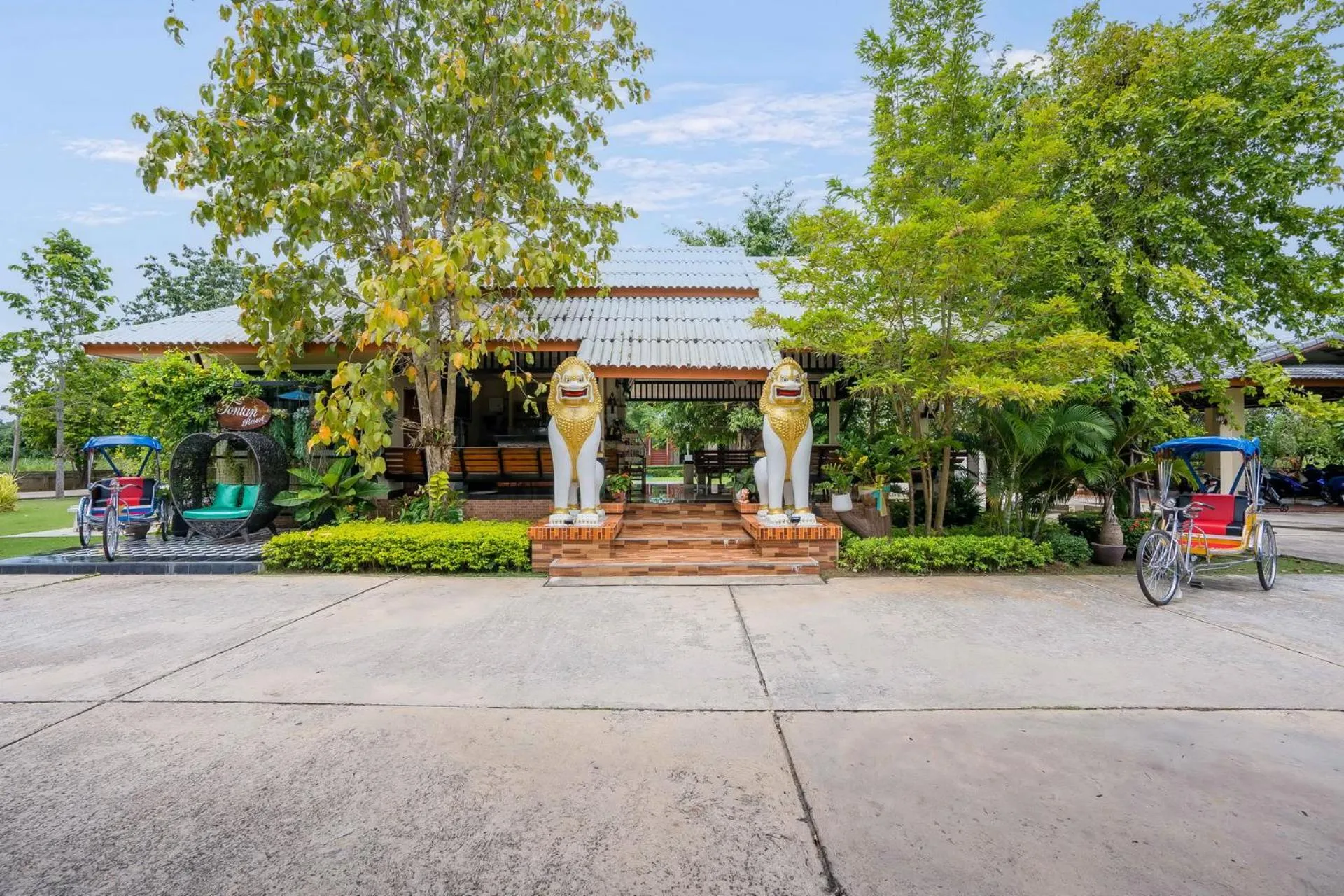 Lobby or reception in Tontan Resort Cha-am