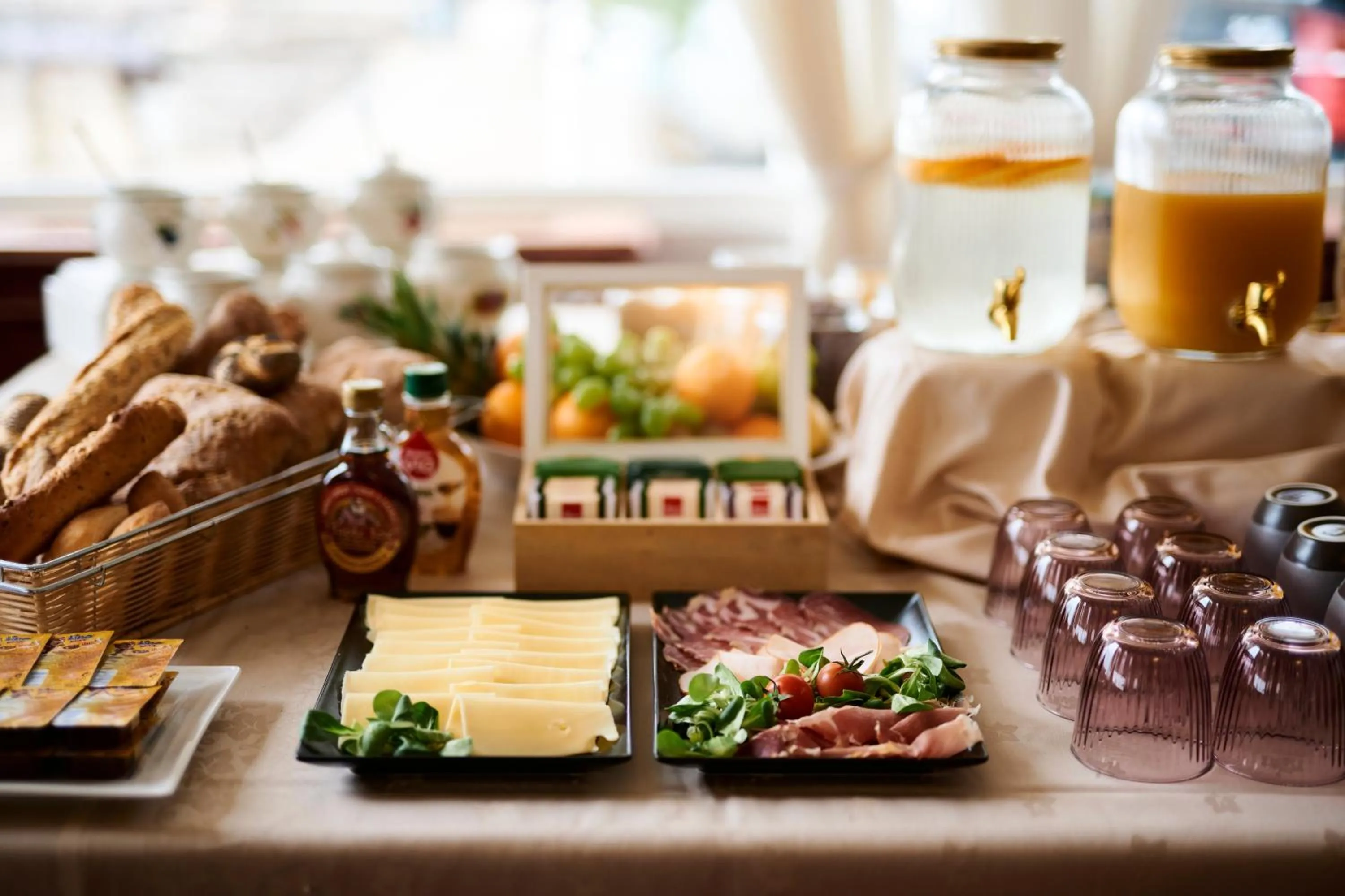 Buffet breakfast in Hotel Villa Schubert