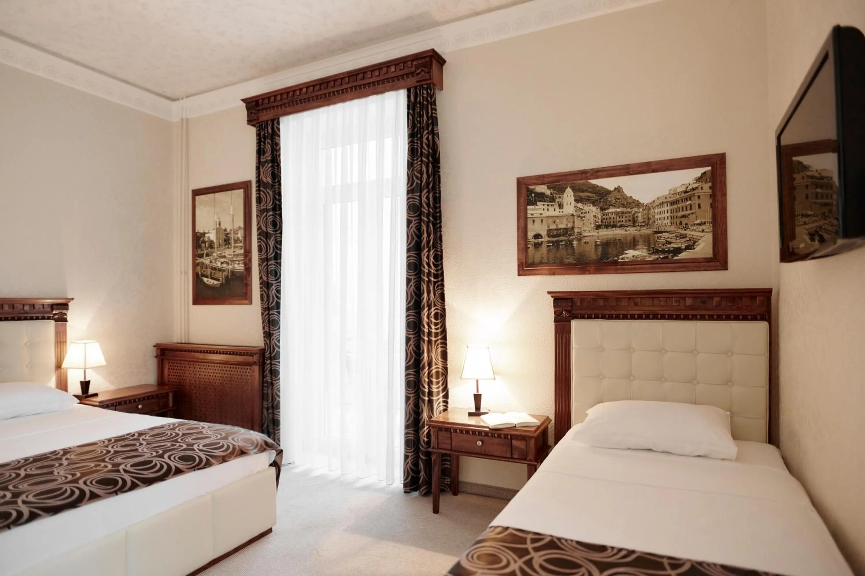 Bed in Hotel Villa Schubert