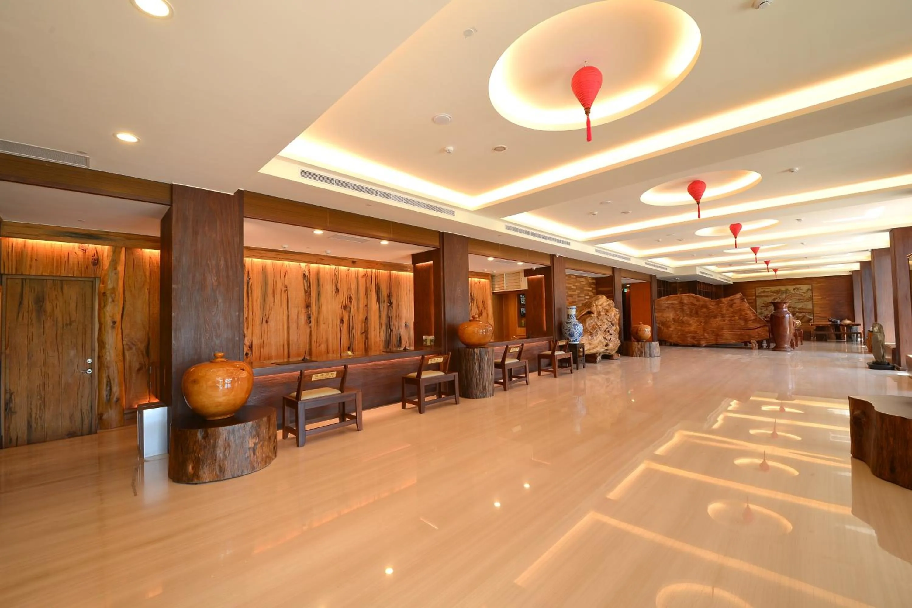 Lobby or reception in Shandori Hotel
