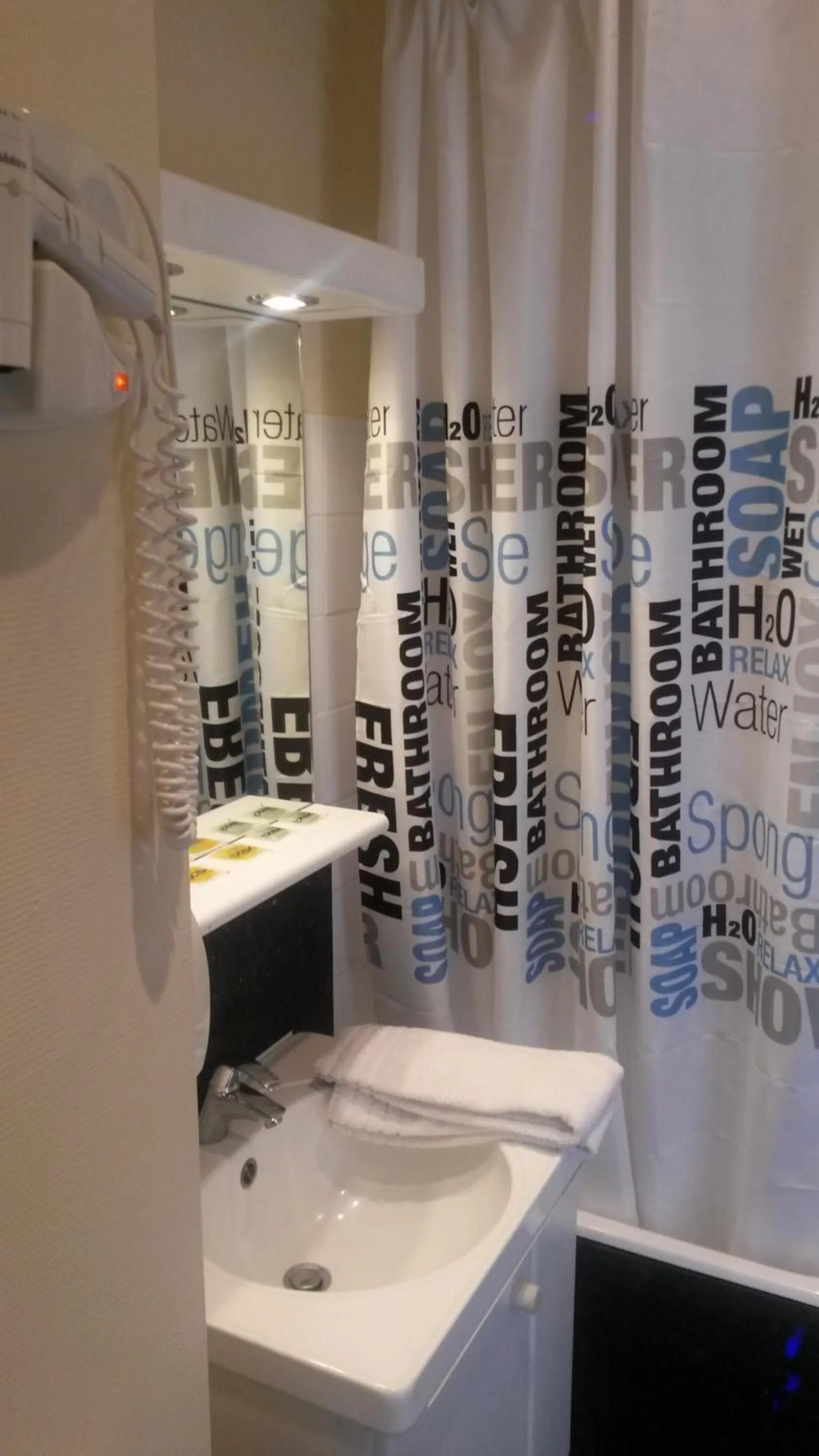 Bathroom in Hotel Queen Mary