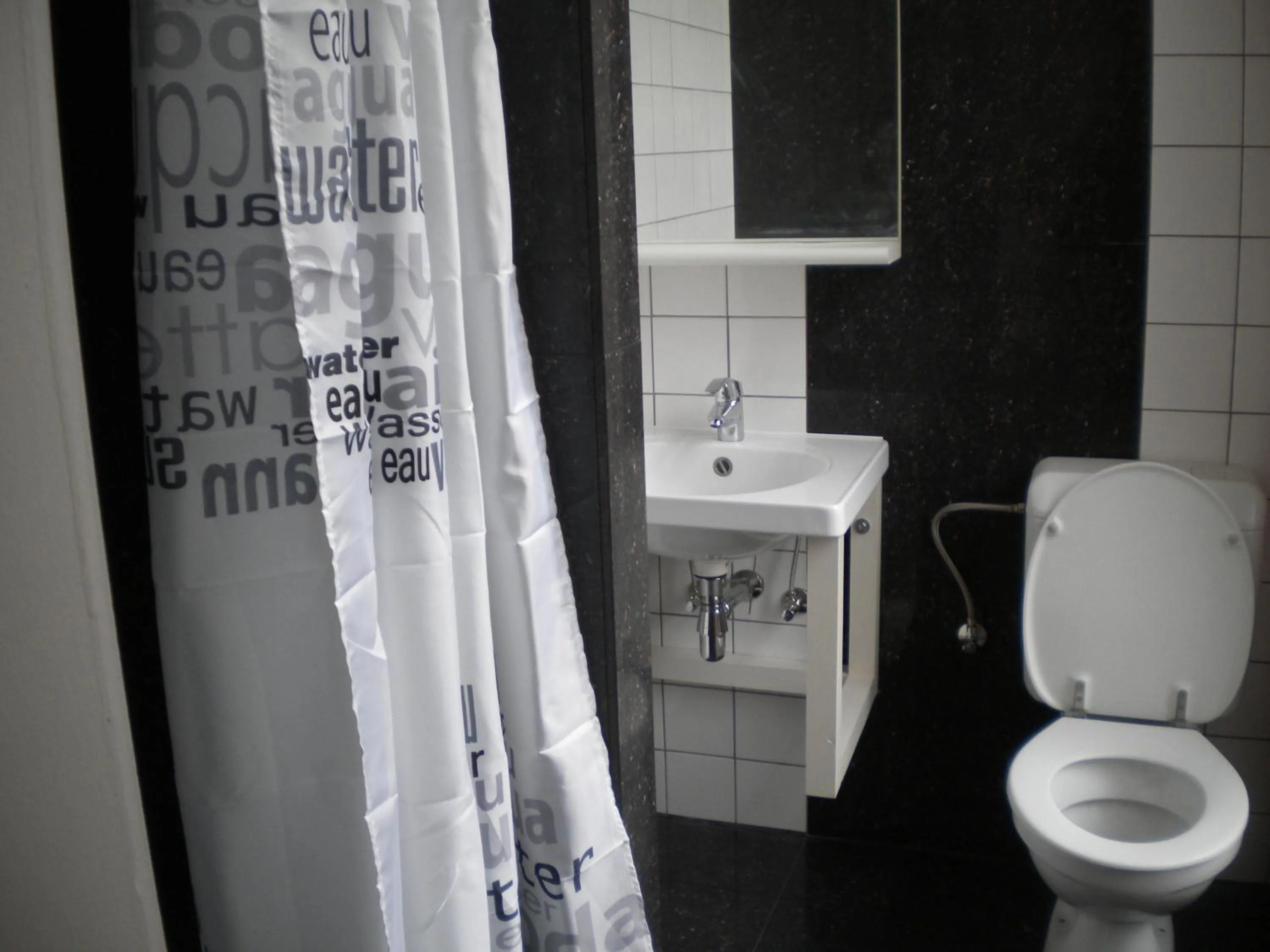 Bathroom in Hotel Queen Mary