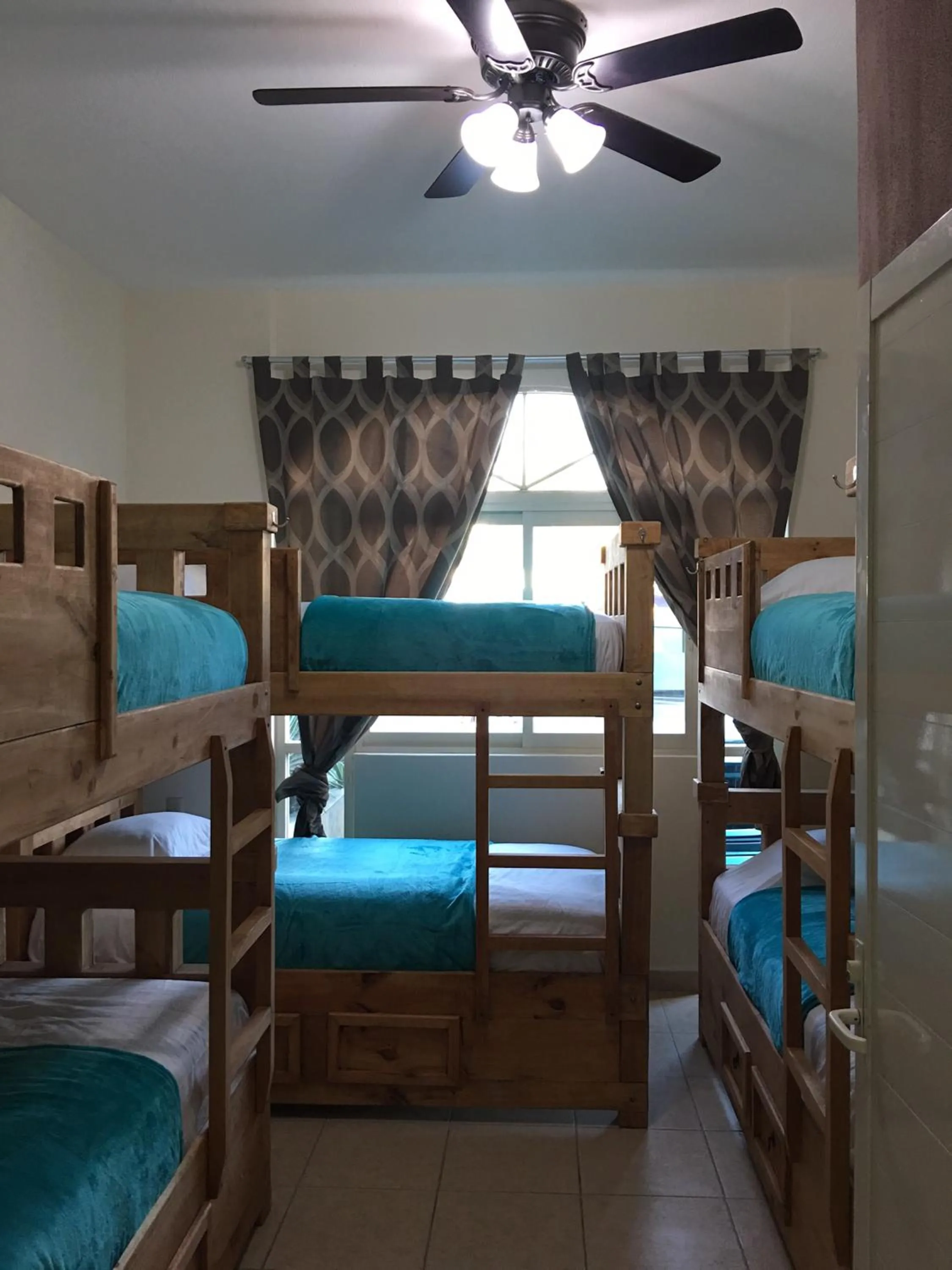 bunk bed, Bed in Hostal Bucerias