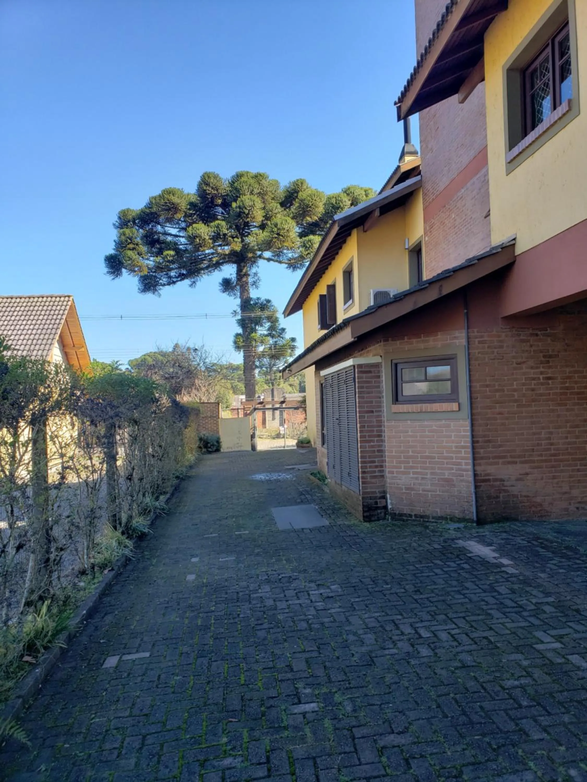 Property building in Apartamento Flor de Canela