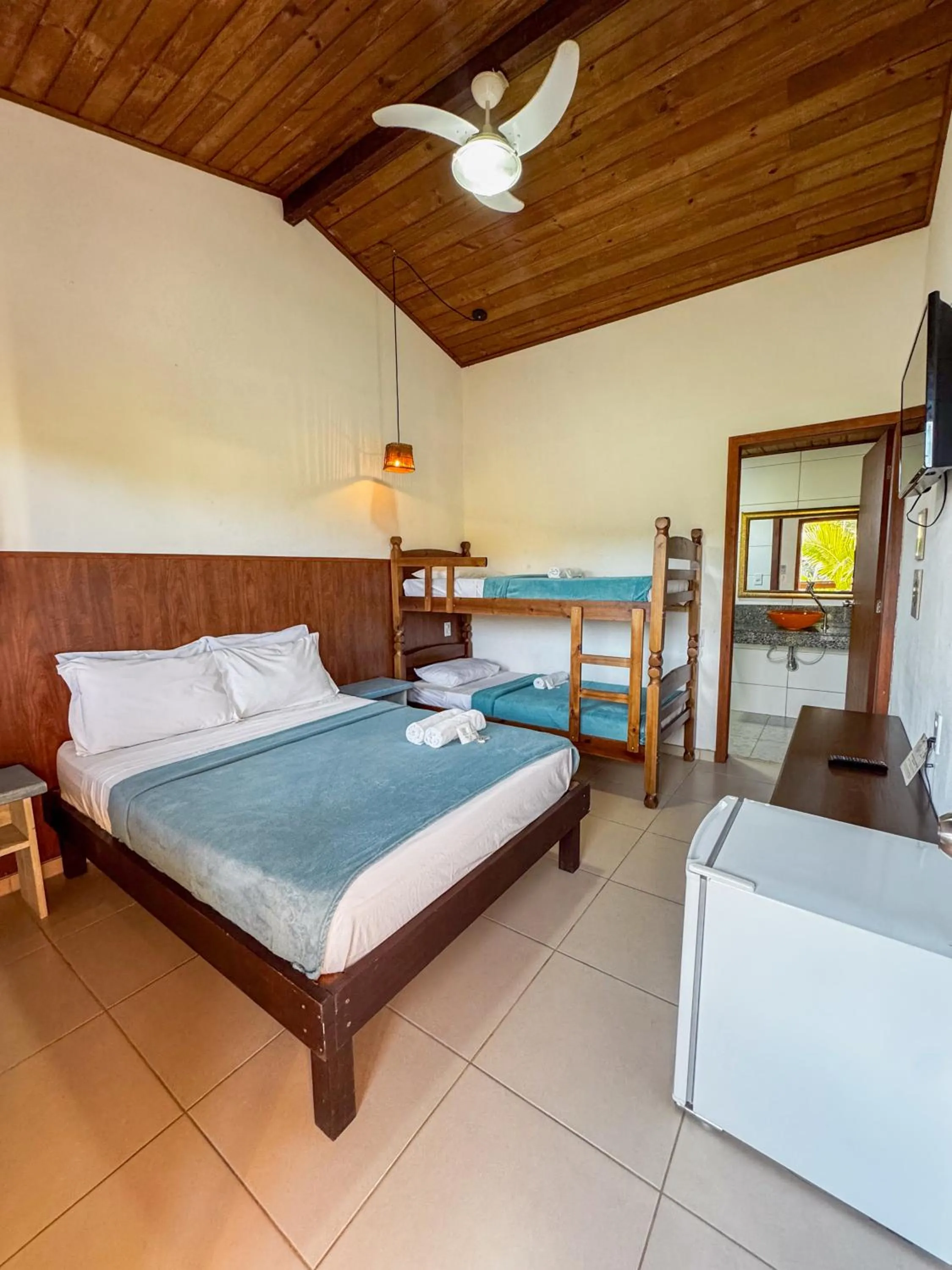 Bedroom, Bed in Pousada Lagoa do Rosa