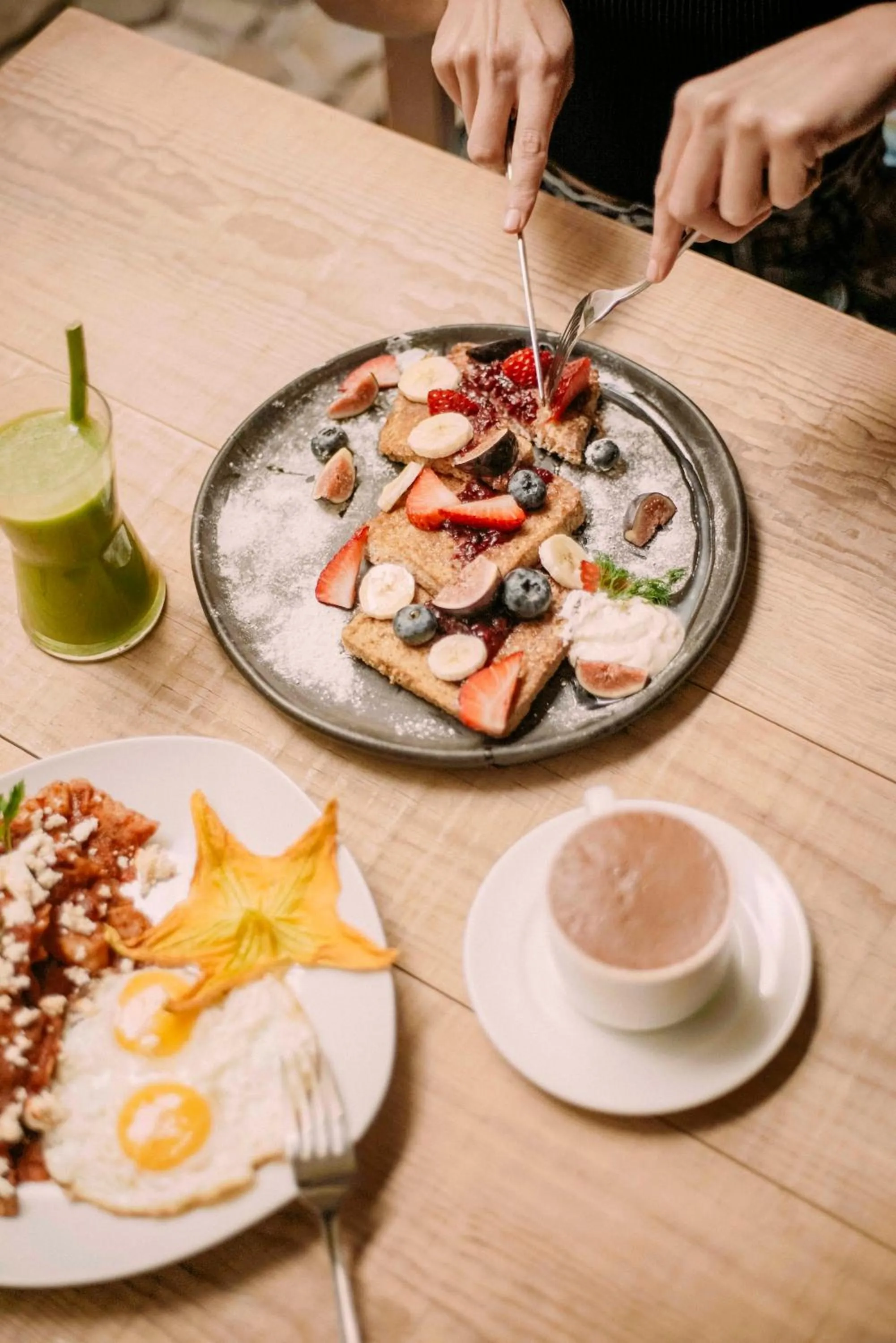 Food and drinks in Casa Carmen Reforma