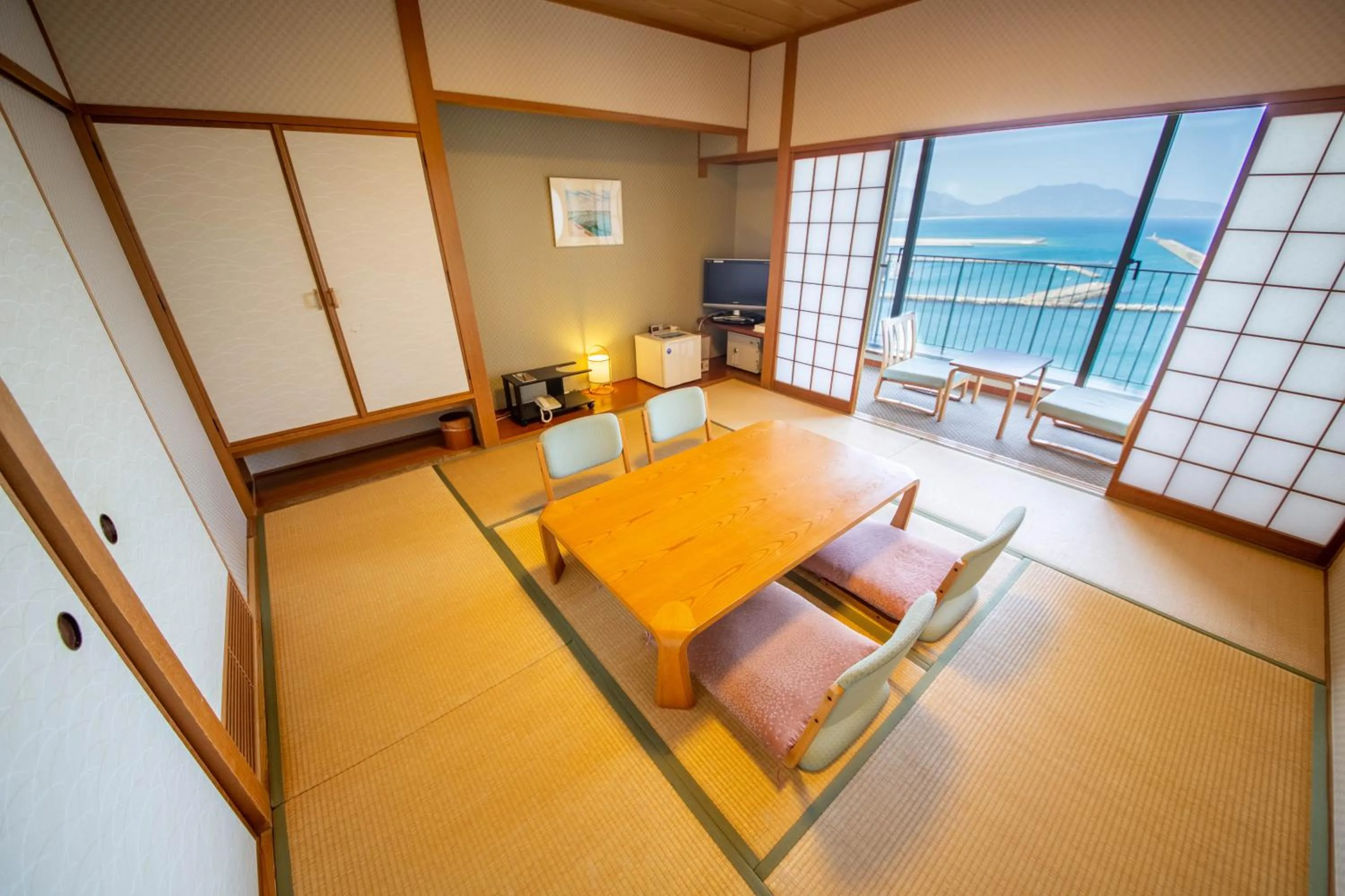 Kokumin Shukusha Marine Terrace Ashiya