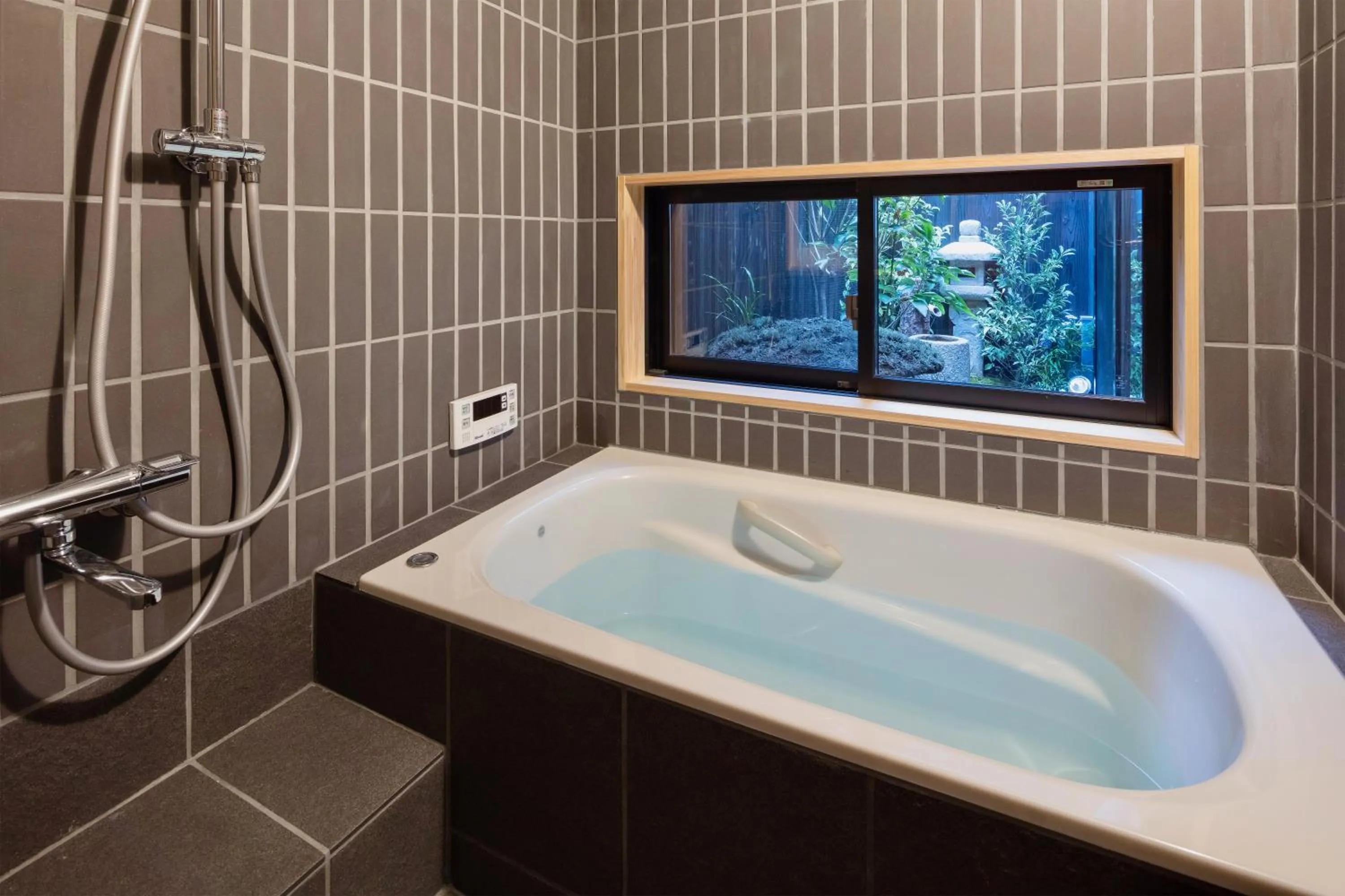 Bathroom in Ayaginu Machiya House