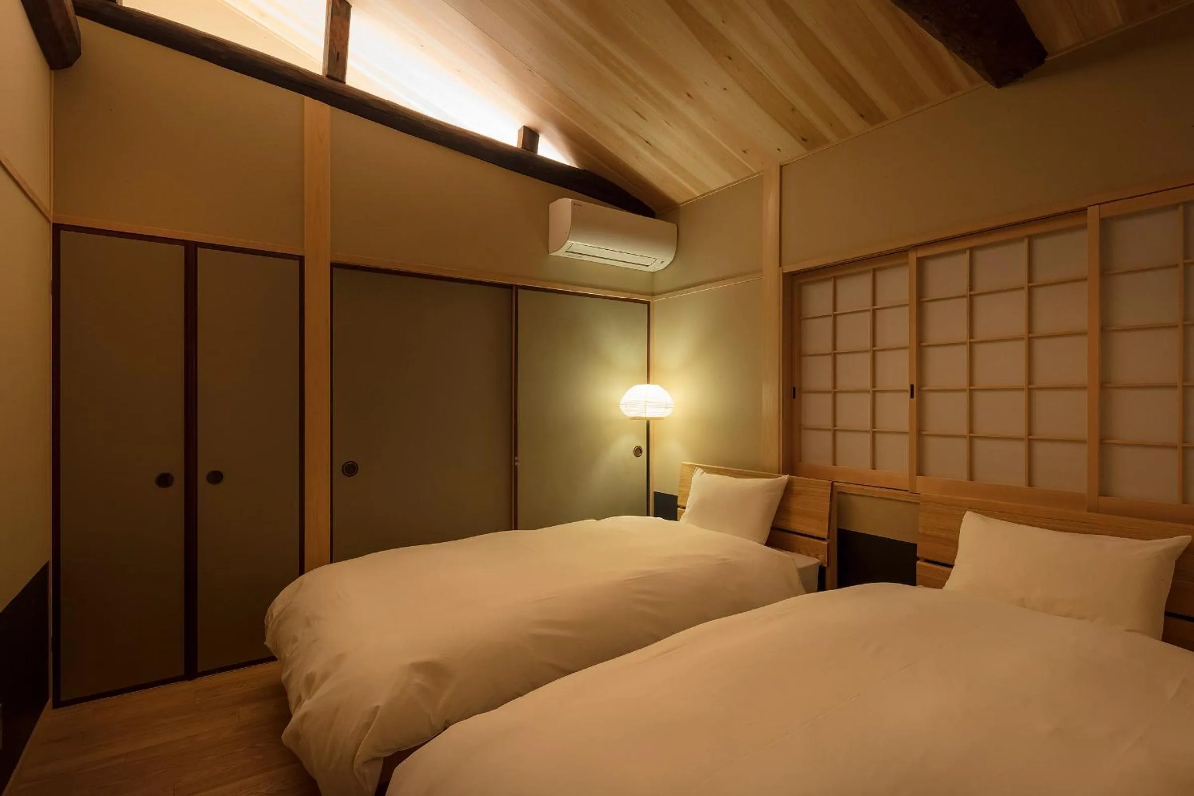 Bedroom, Bed in Ayaginu Machiya House