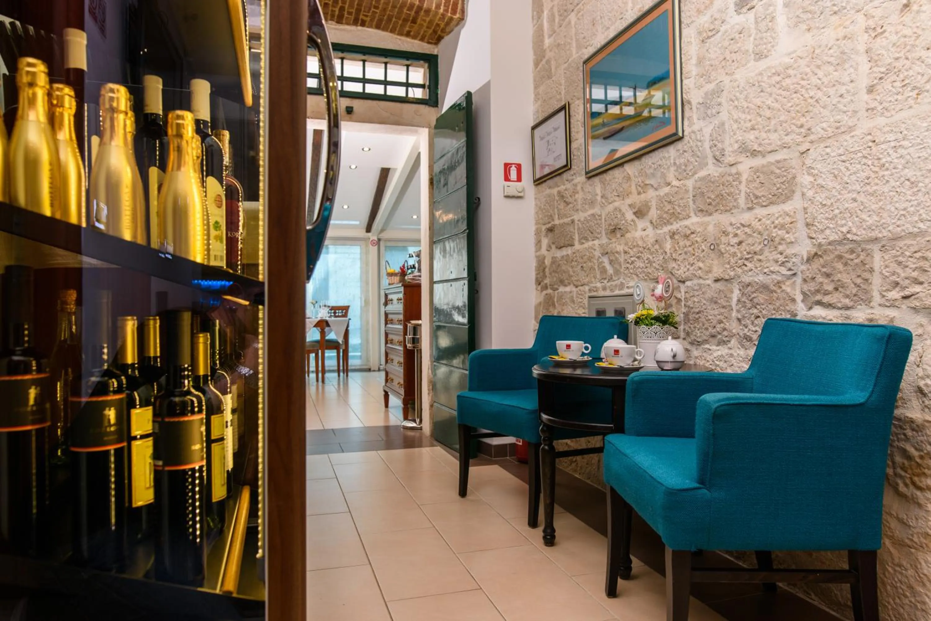Lounge or bar in Heritage Hotel Vila Sikaa