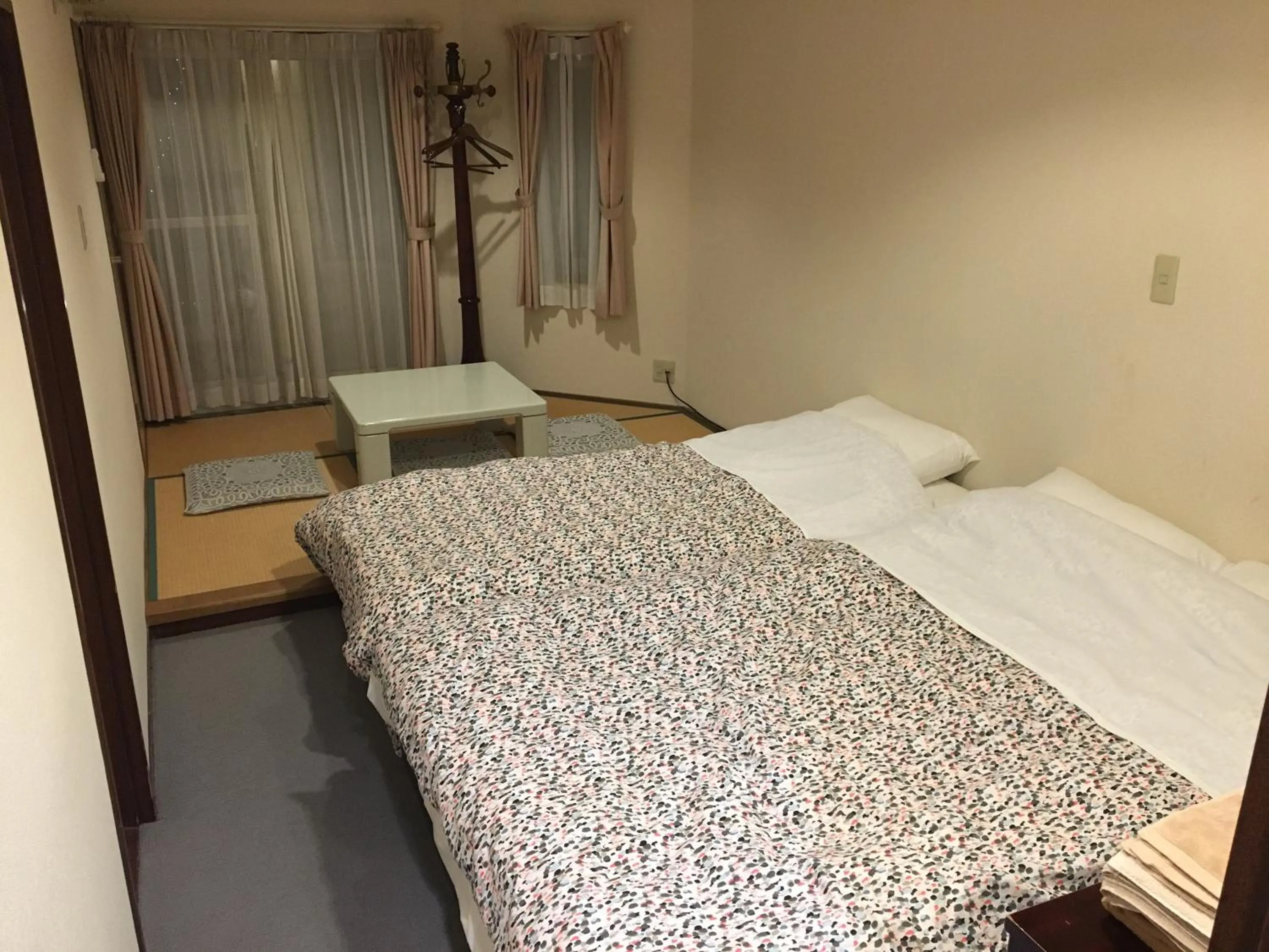 Bed in Ikoi