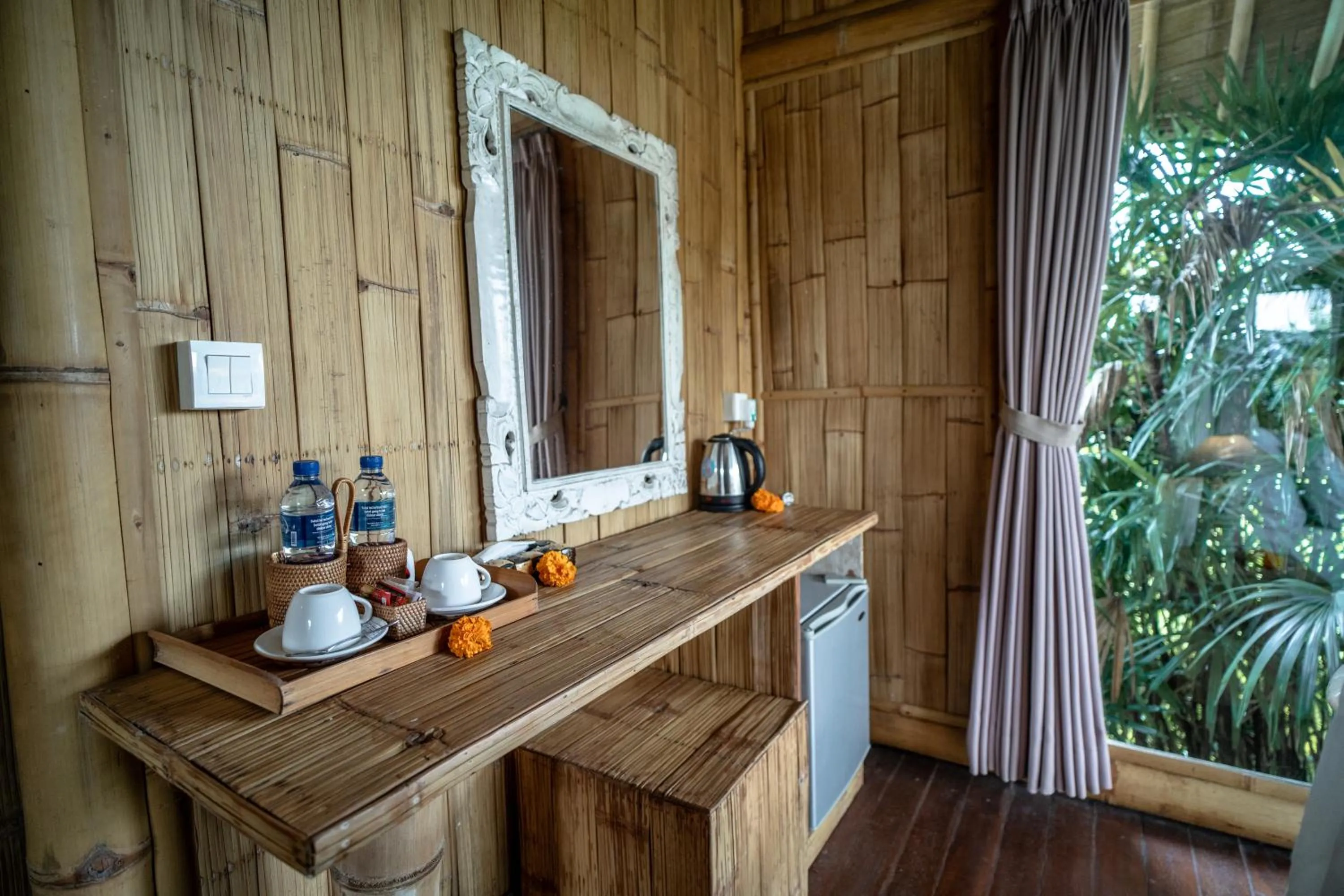 Kitchen or kitchenette in Padi Bali Retreat