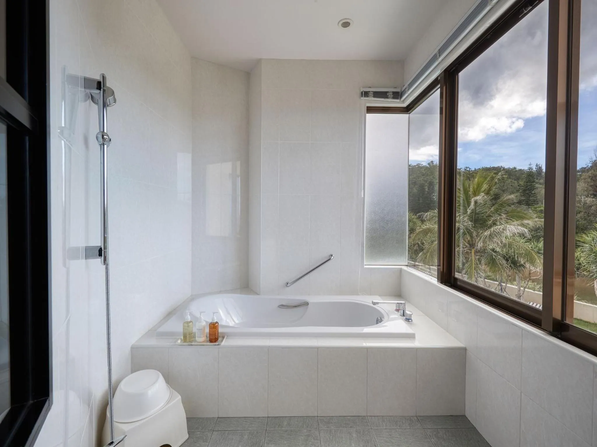 Photo of the whole room in La Casa Panacea Okinawa Resort