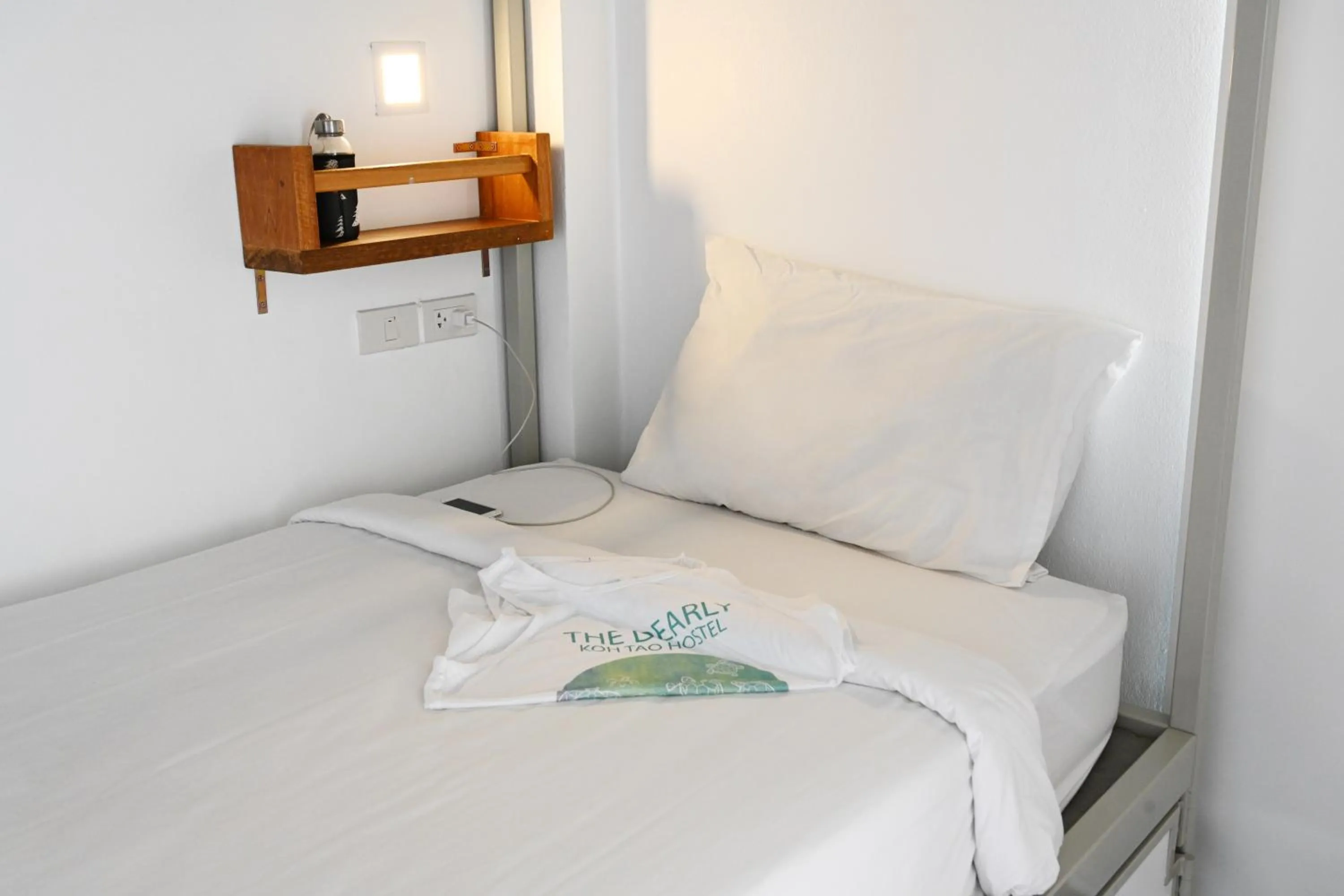 bunk bed, Bed in The Dearly Koh Tao Hostel-PADI 5 Star Dive Resort