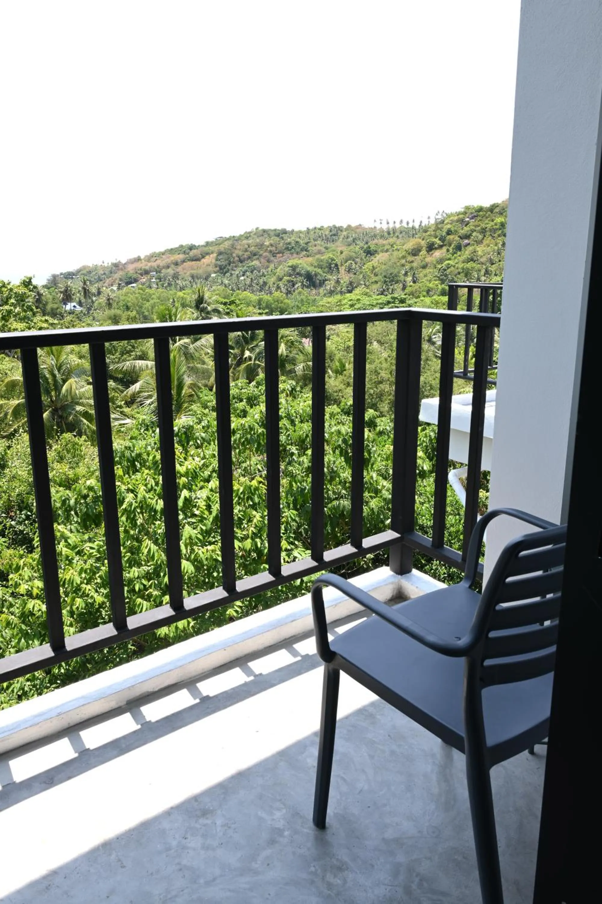 Balcony/Terrace in The Dearly Koh Tao Hostel-PADI 5 Star Dive Resort