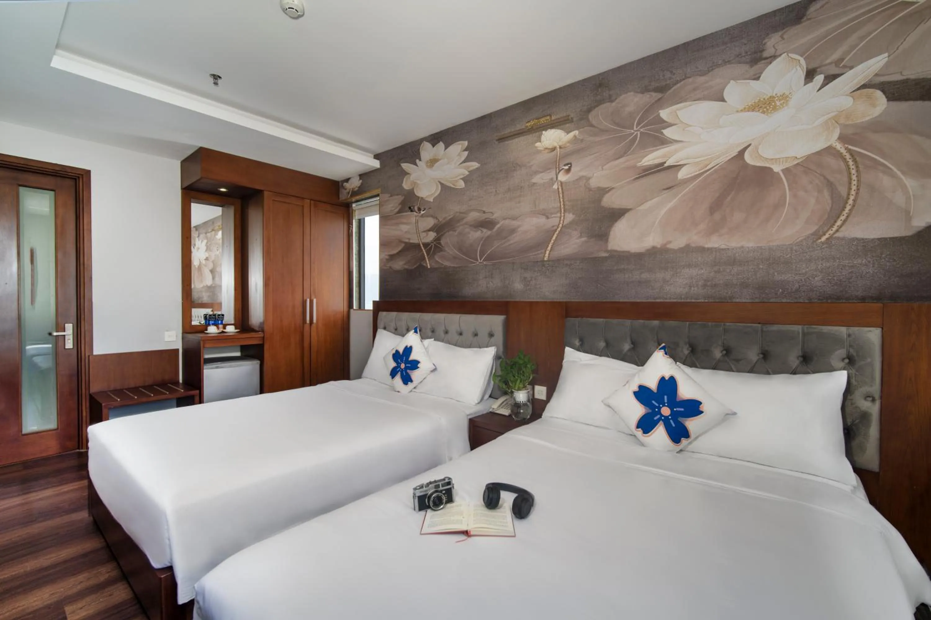 Bed in Delicate Hotel