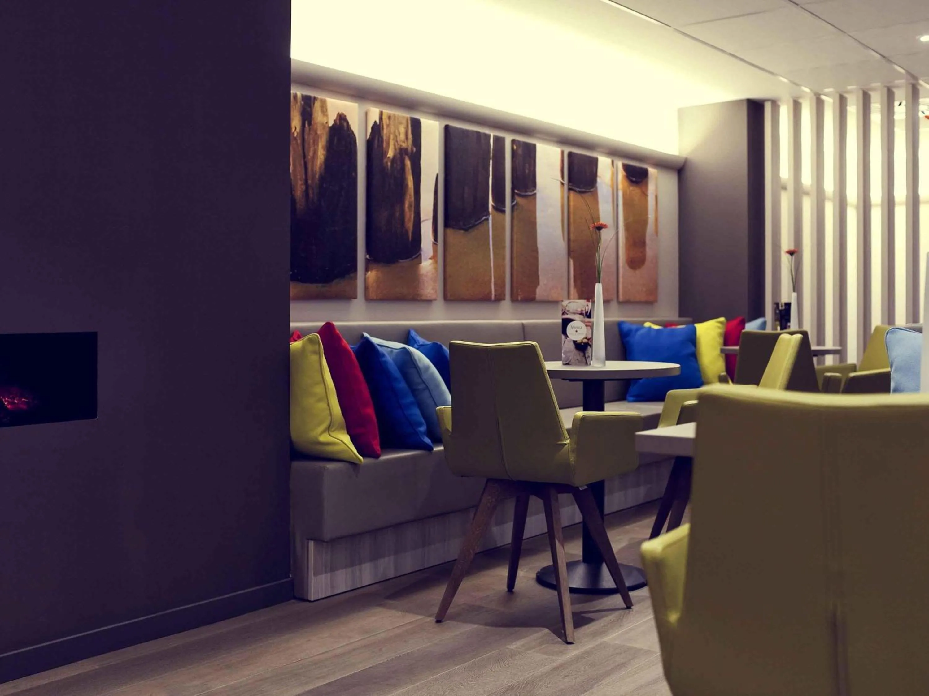 Lounge or bar in Mercure Oostende