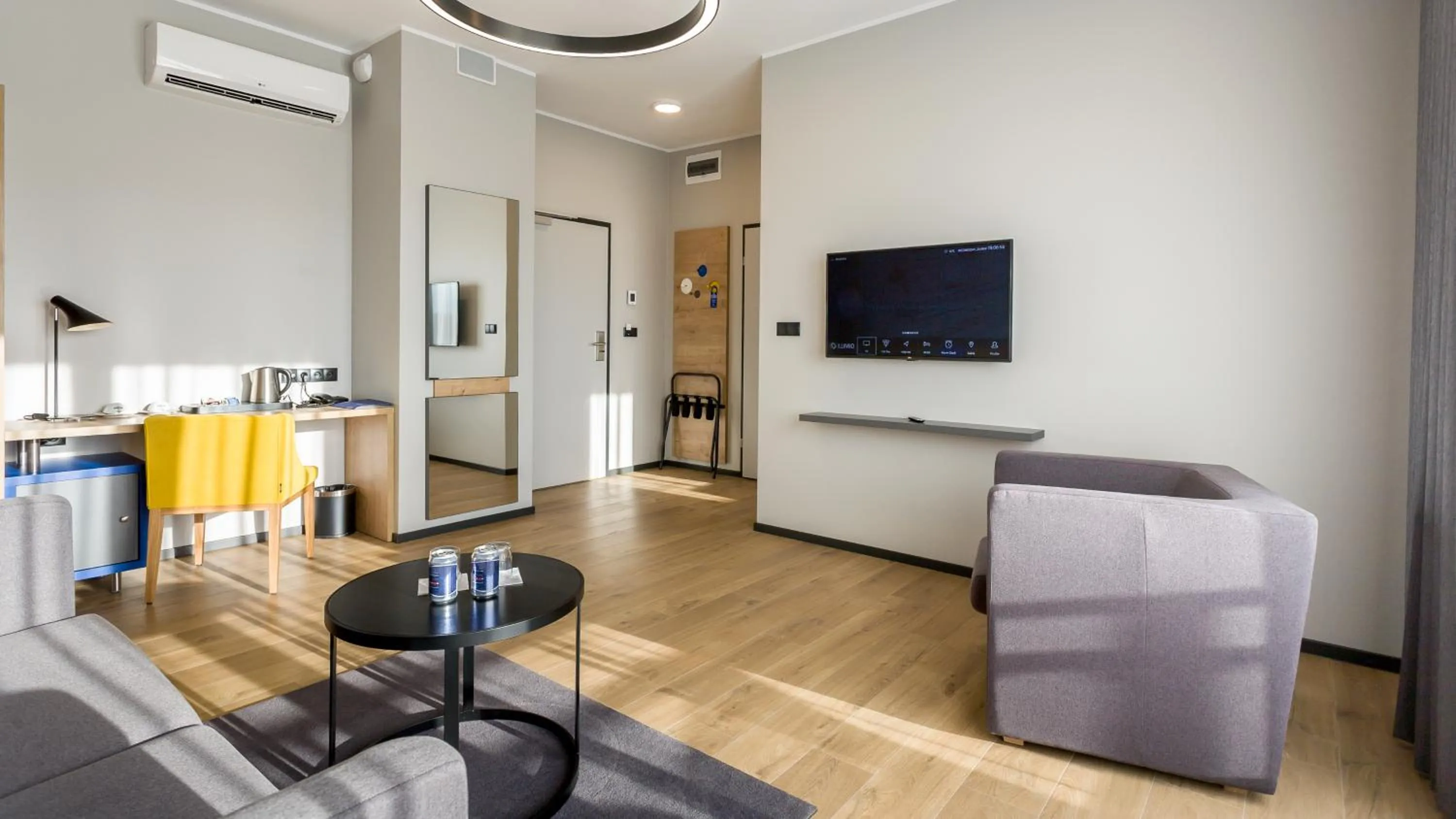 Photo of the whole room in GRANO LIFE Gdańsk - HOTEL NUMBER ONE BY GRANO Gdańsk