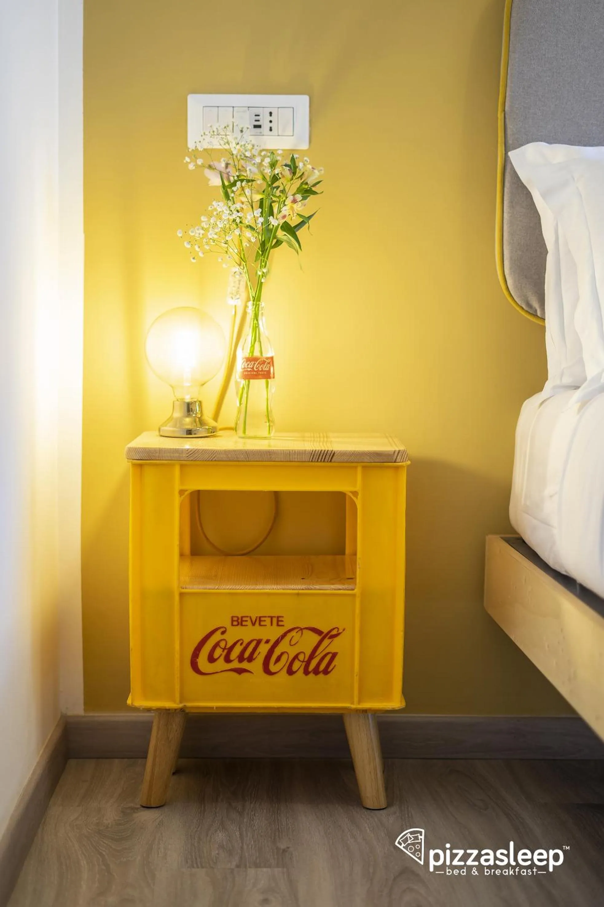 Bed in PizzaSleep B&B