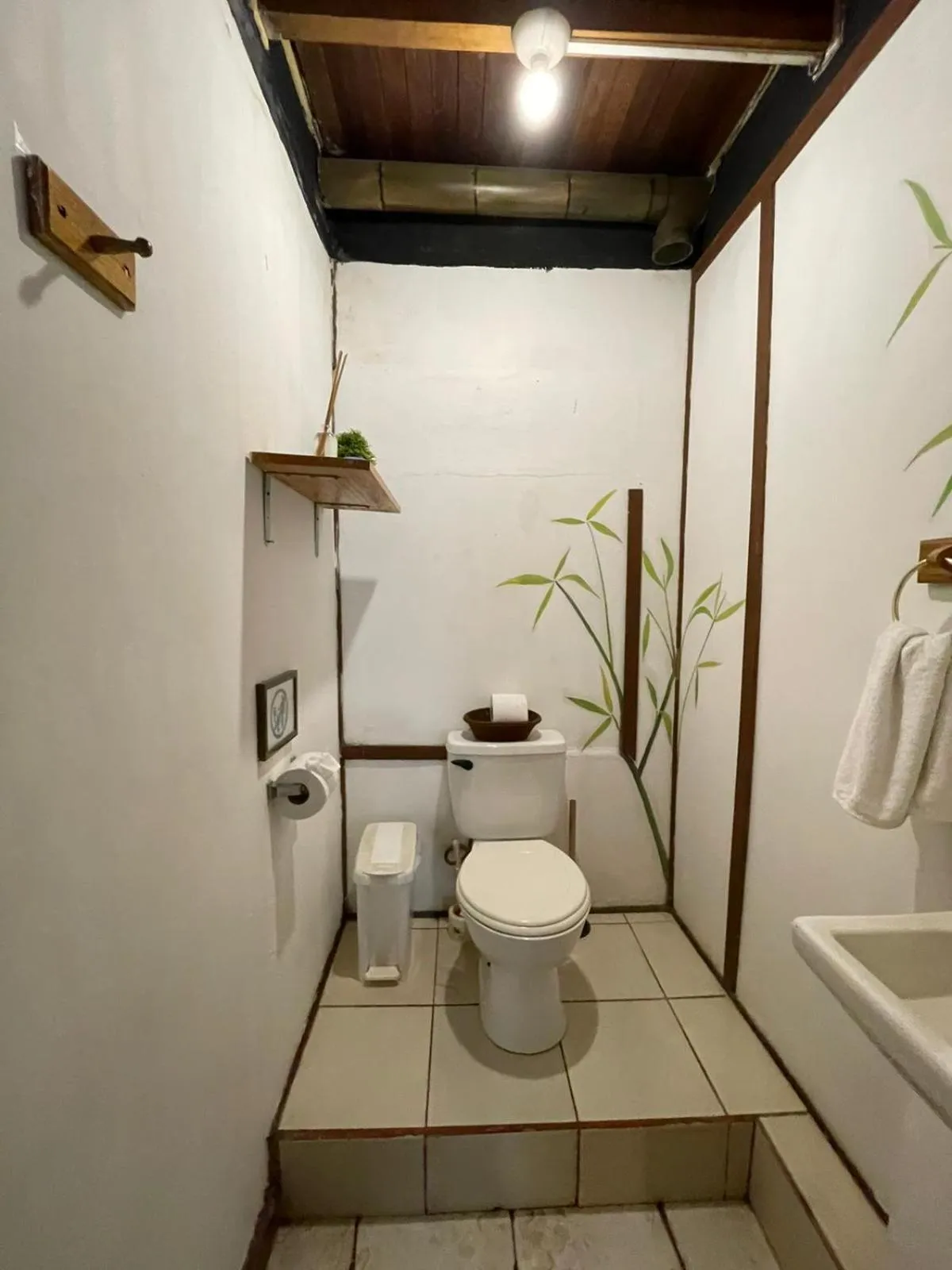 Toilet in Beach Cabinas