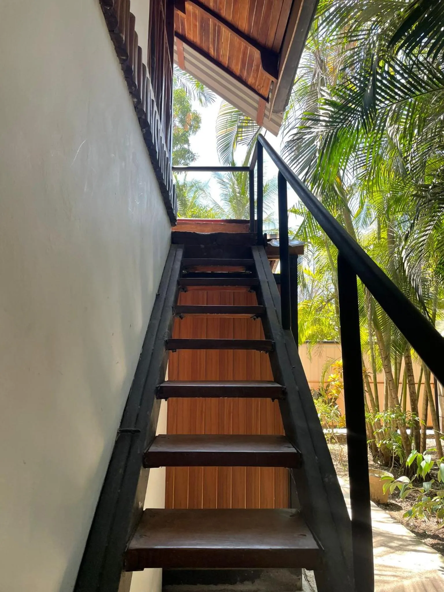 Facade/entrance in Beach Cabinas