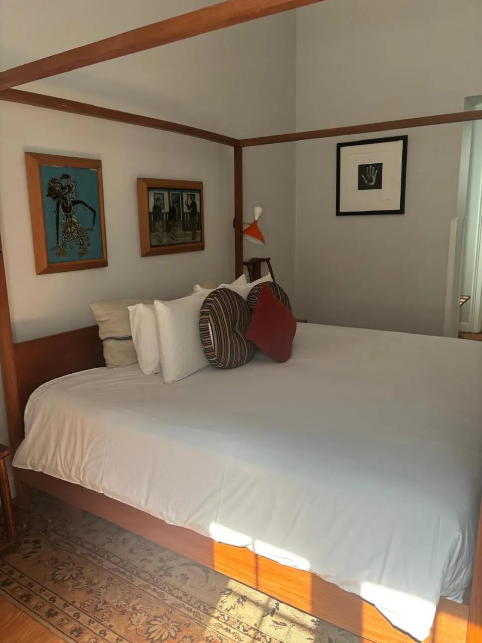Quiet street view, Bed in Villa Barranco by Ananay Hotels