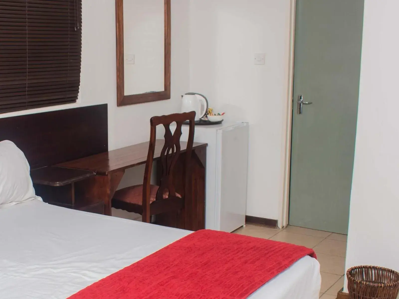 Standard Double Room in River-Ridge Guest House Standard Double Room in River-Ridge Guest House