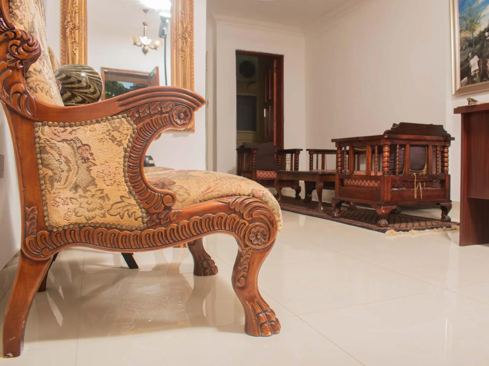 Living room in River-Ridge Guest House