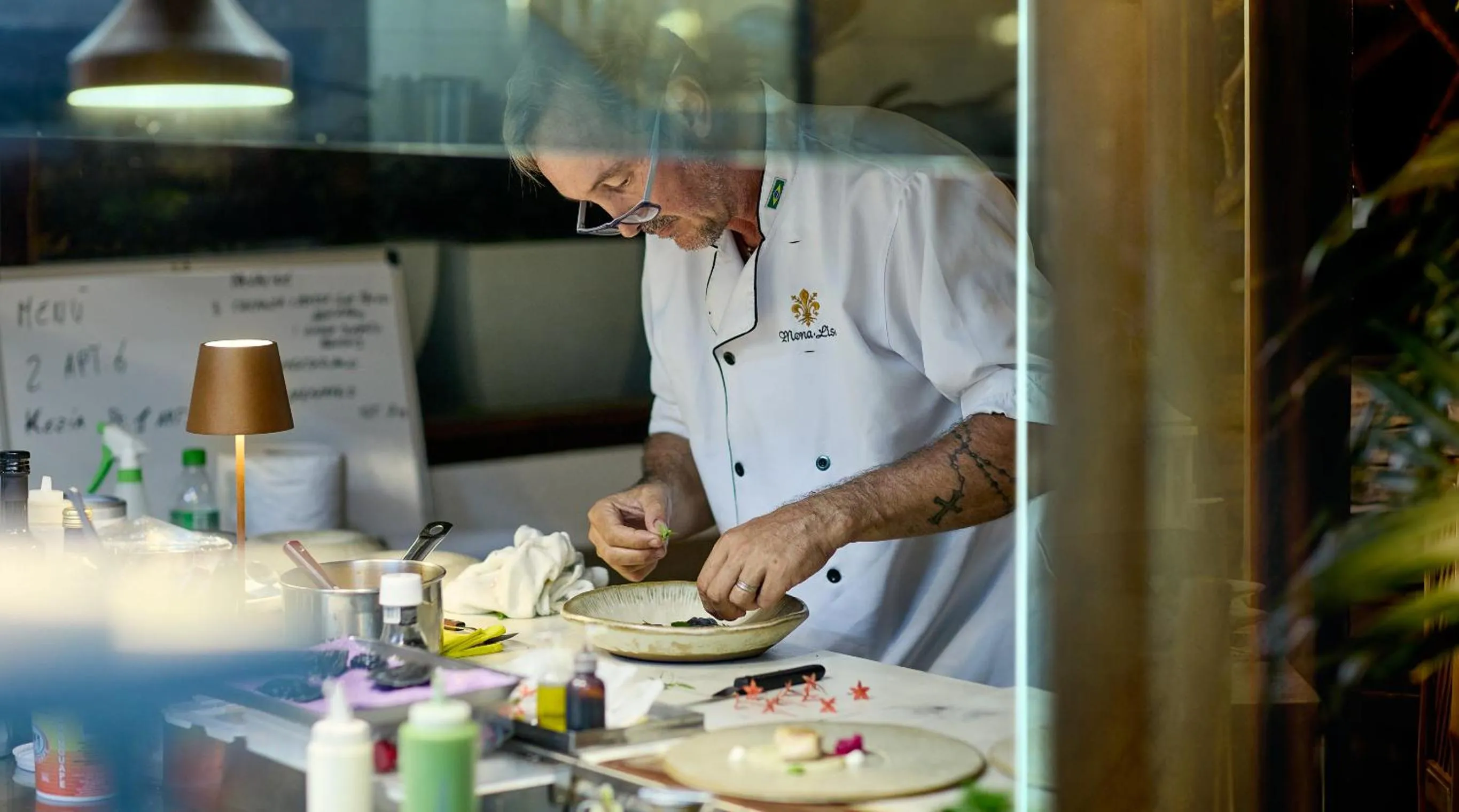 Restaurant/places to eat in Mona Lisa Pousada