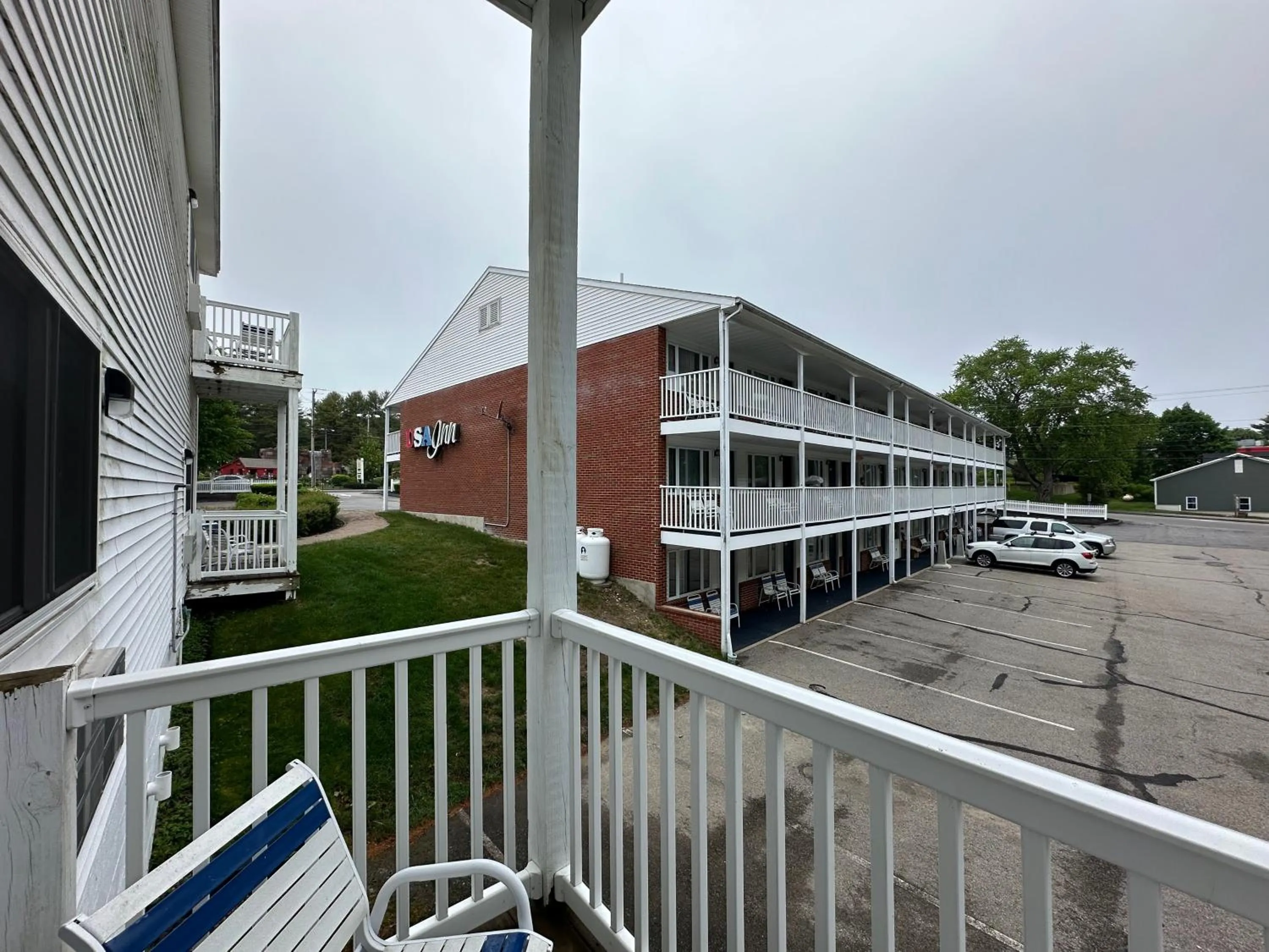 Property building in USA Inn