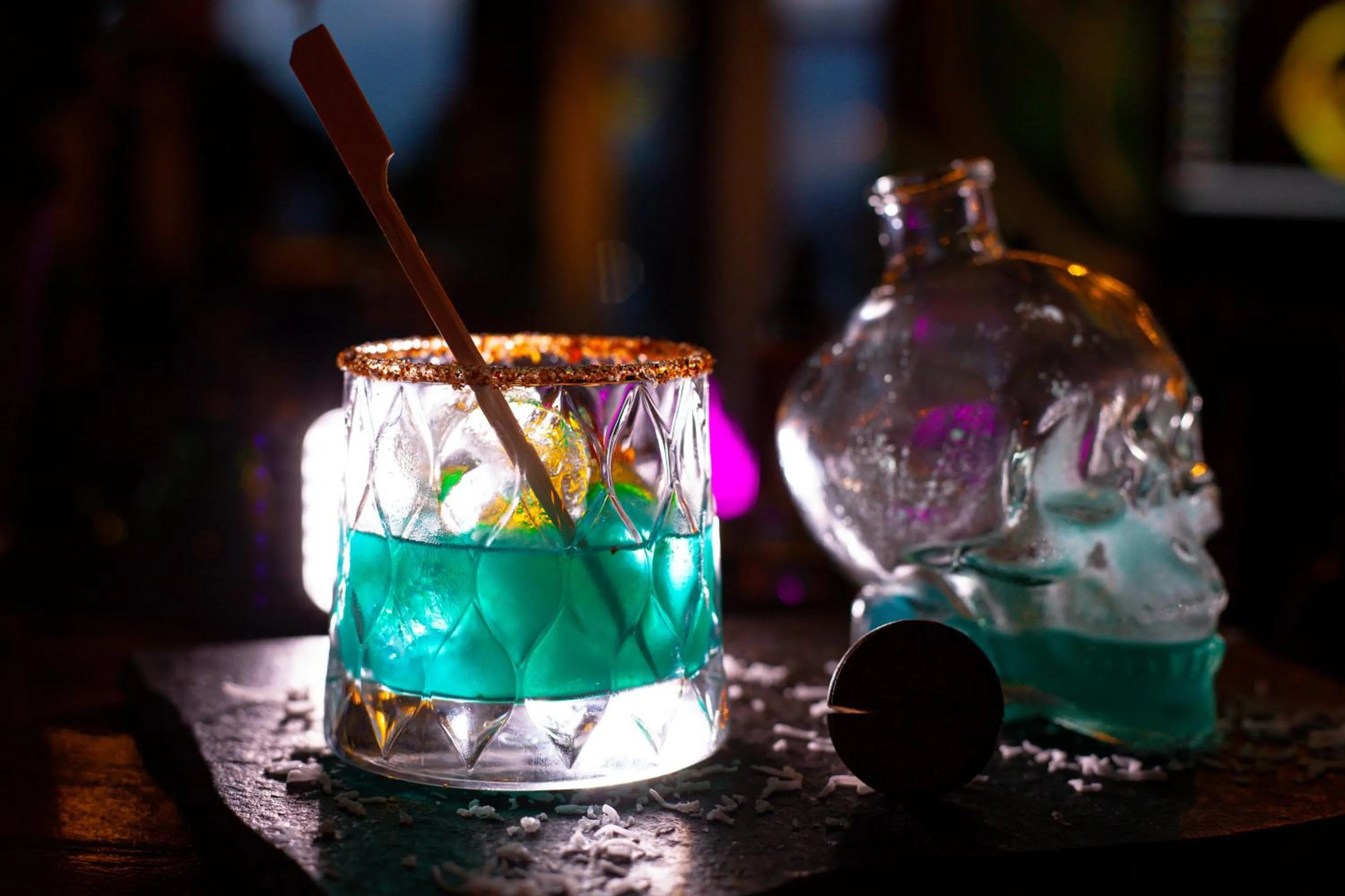 Alcoholic drinks in Hotel American Visa Tower