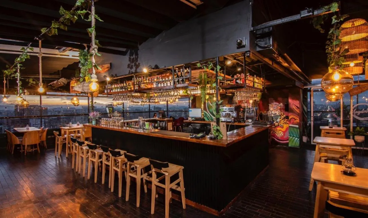 Balcony/Terrace in Hotel American Visa Tower