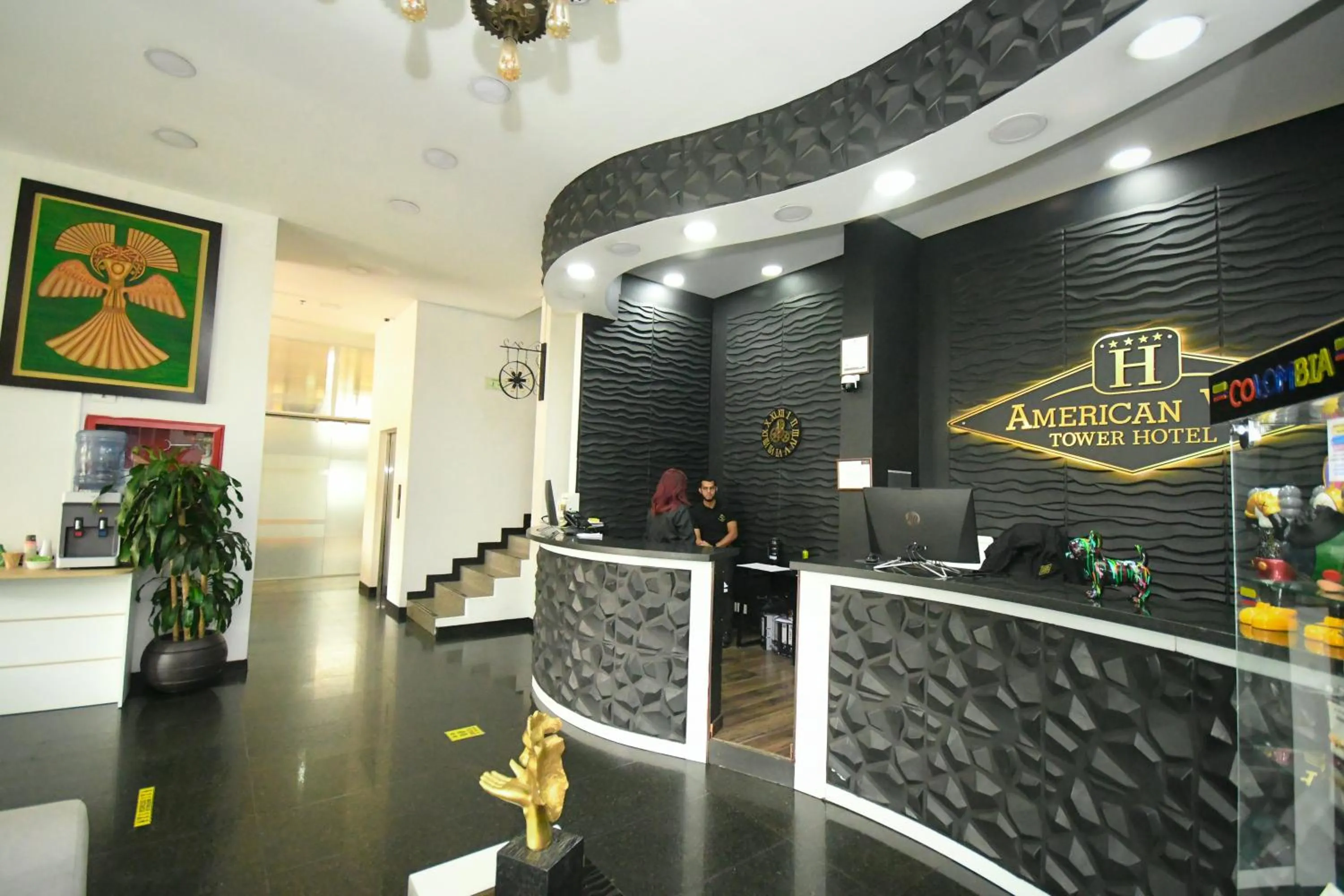 Lobby or reception in Hotel American Visa Tower