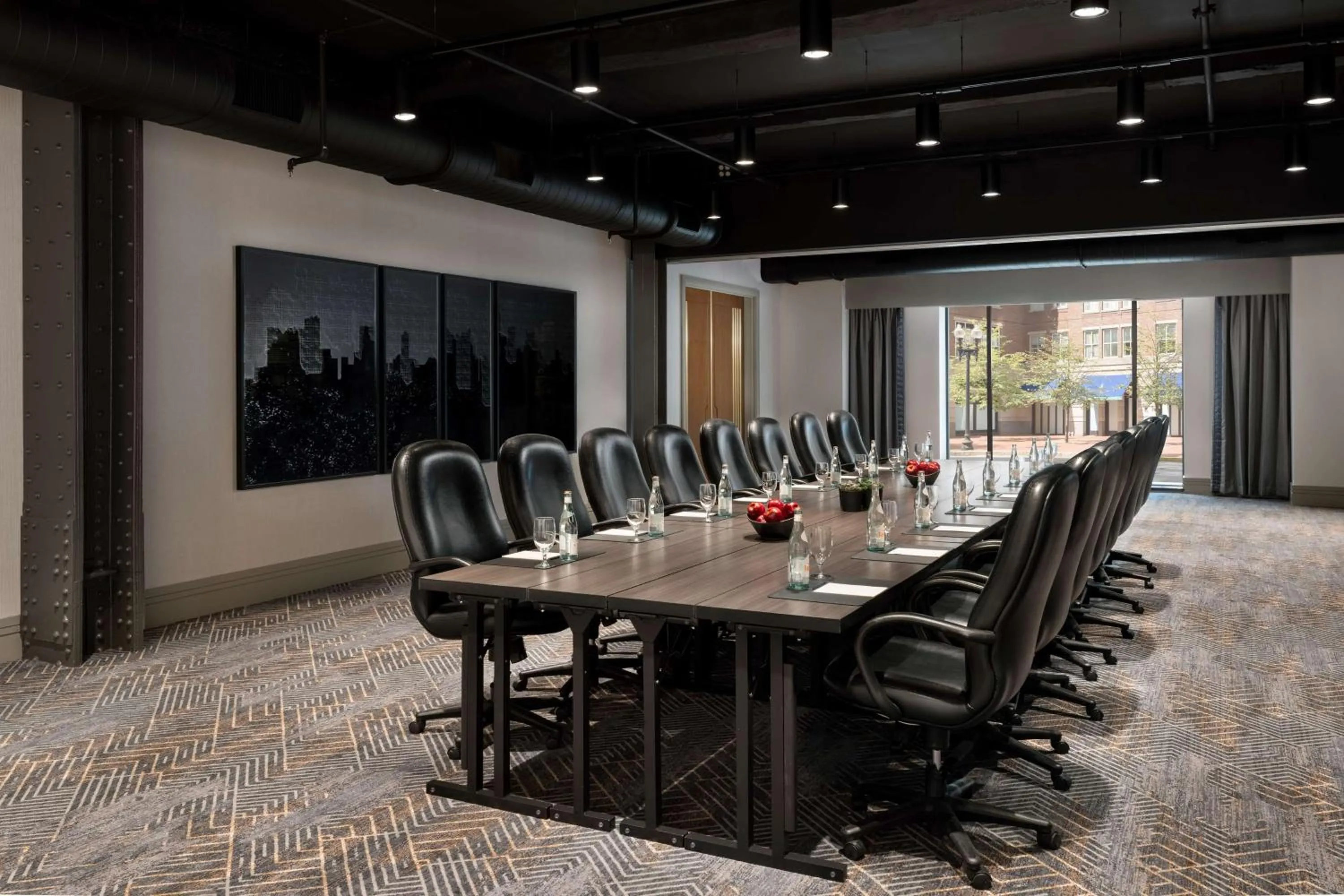 Meeting/conference room in Hilton Boston Park Plaza
