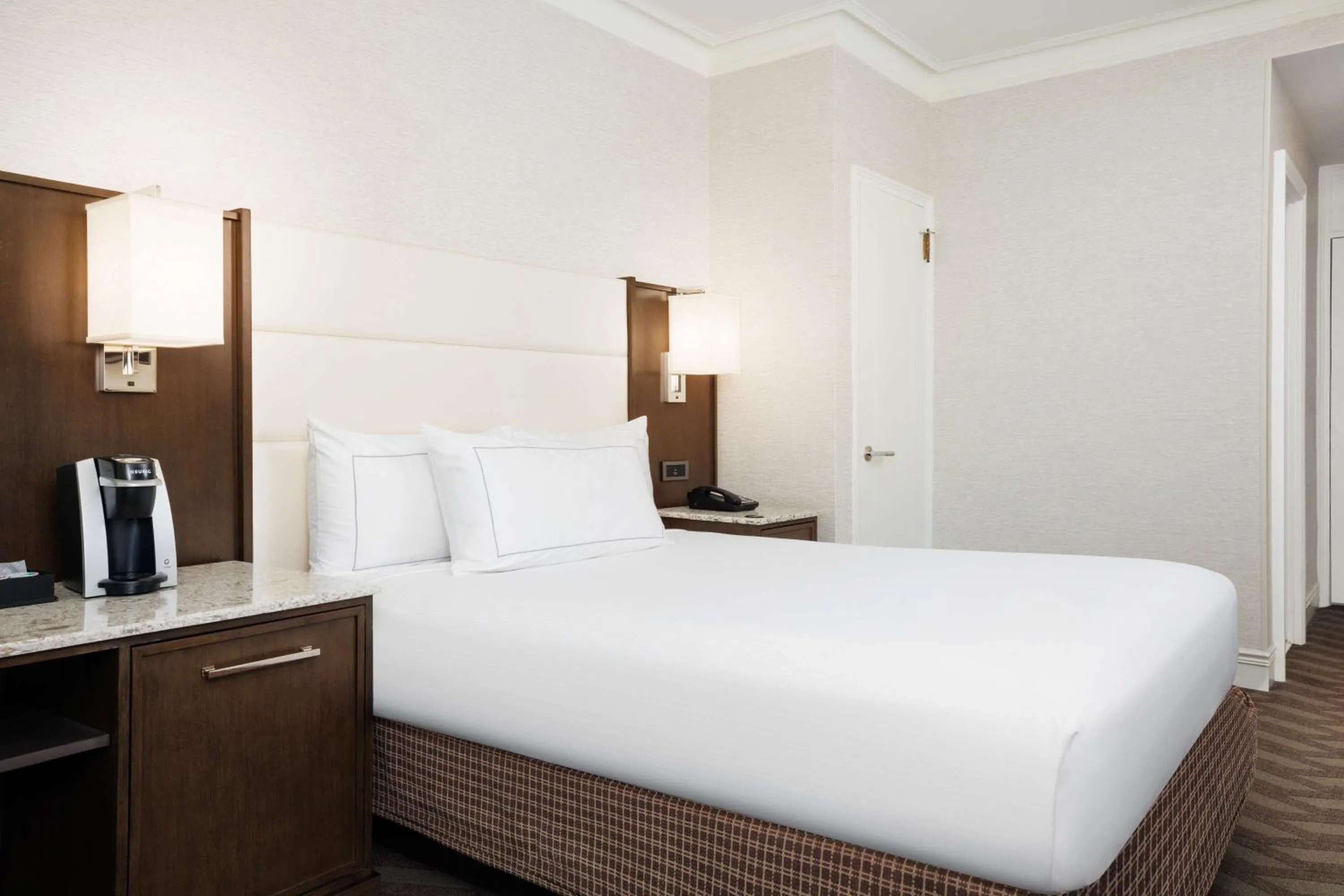 Bed in Hilton Boston Park Plaza