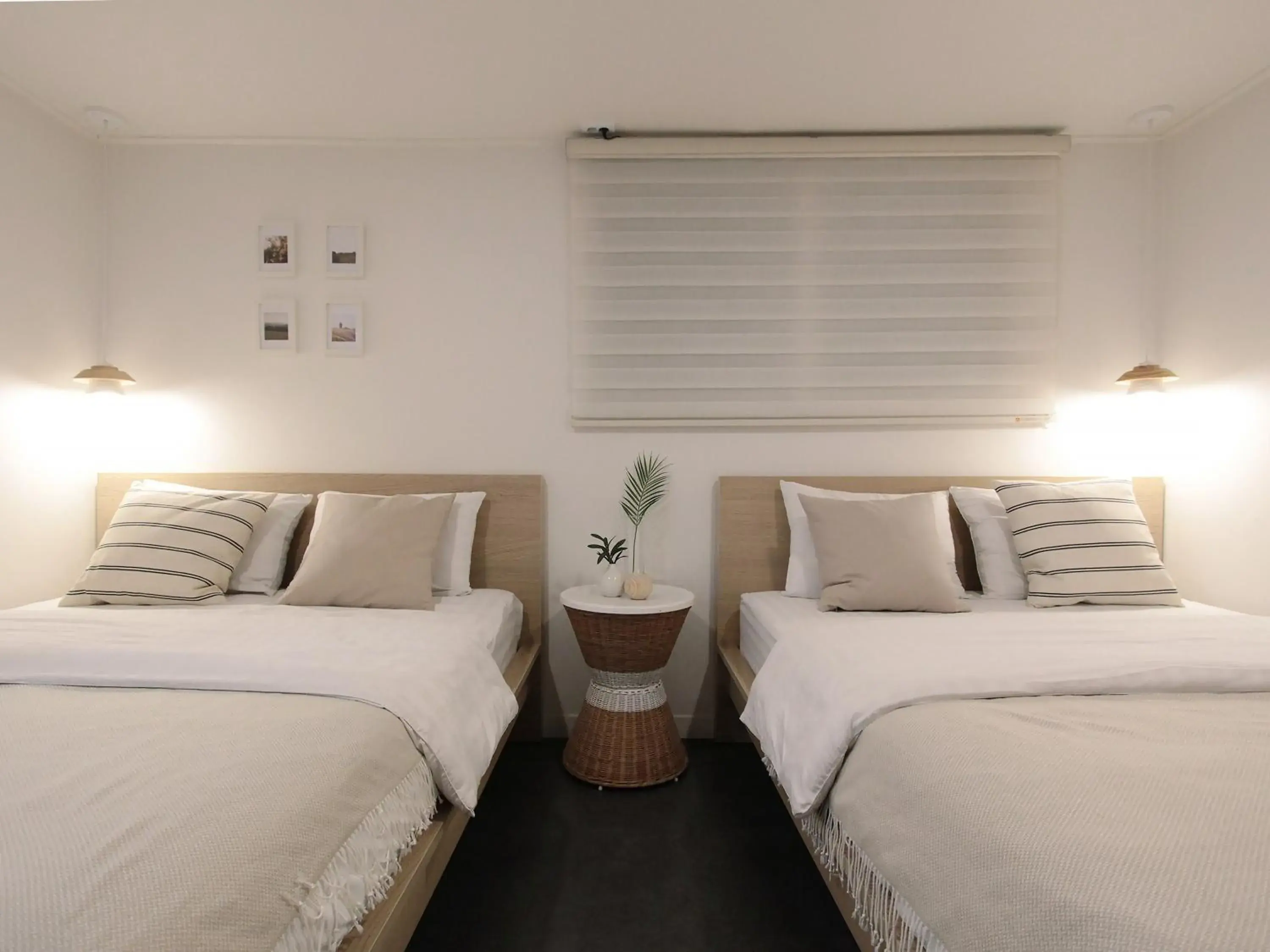 Deluxe Queen Room with Two Queen Beds in Neat House Deluxe Queen Room with Two Queen Beds in Neat House