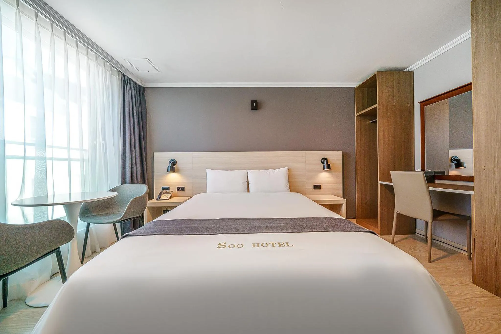 Bed in Gyeongpo Soo Hotel