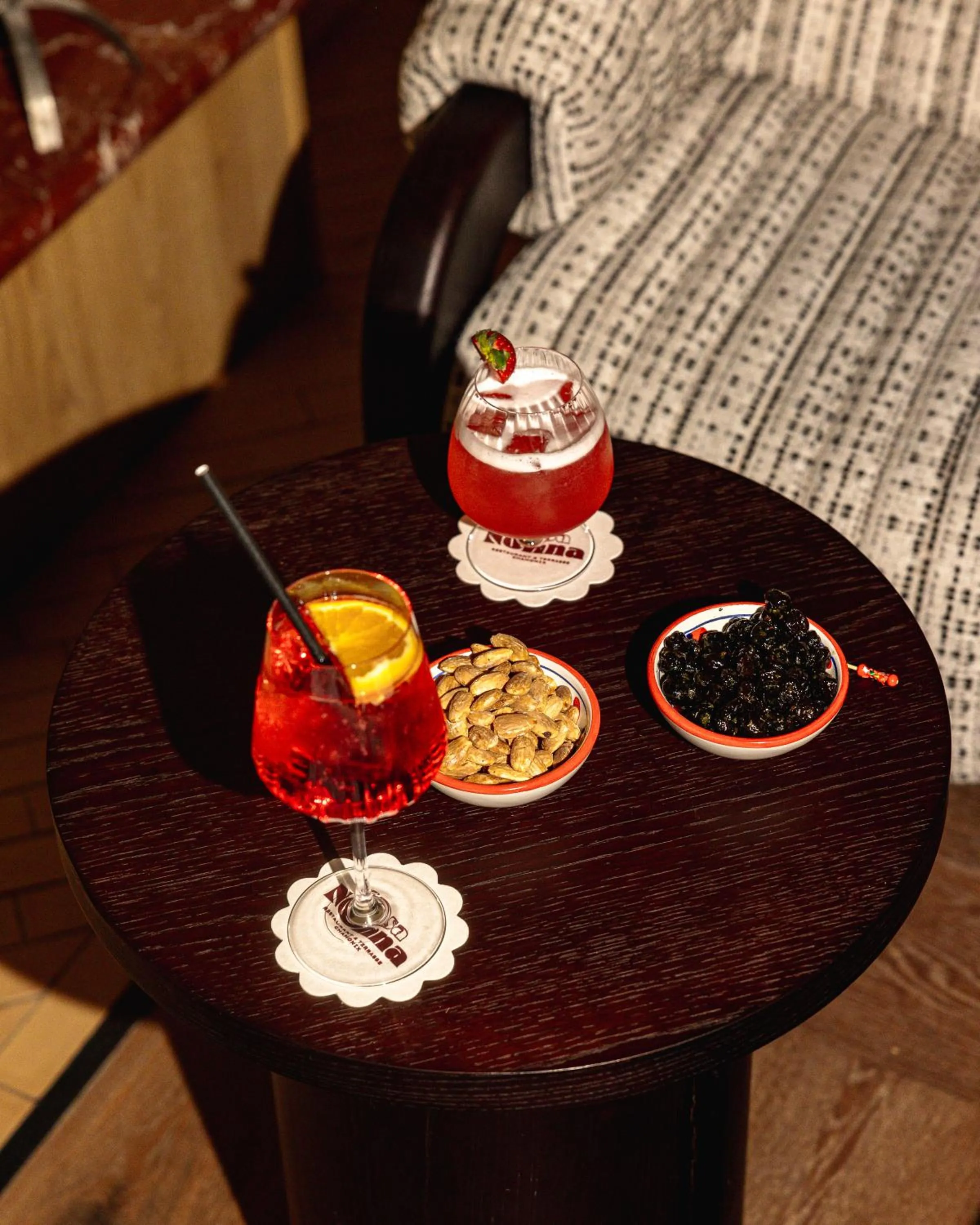 Lounge or bar in Hôtel Les Aiglons Chamonix