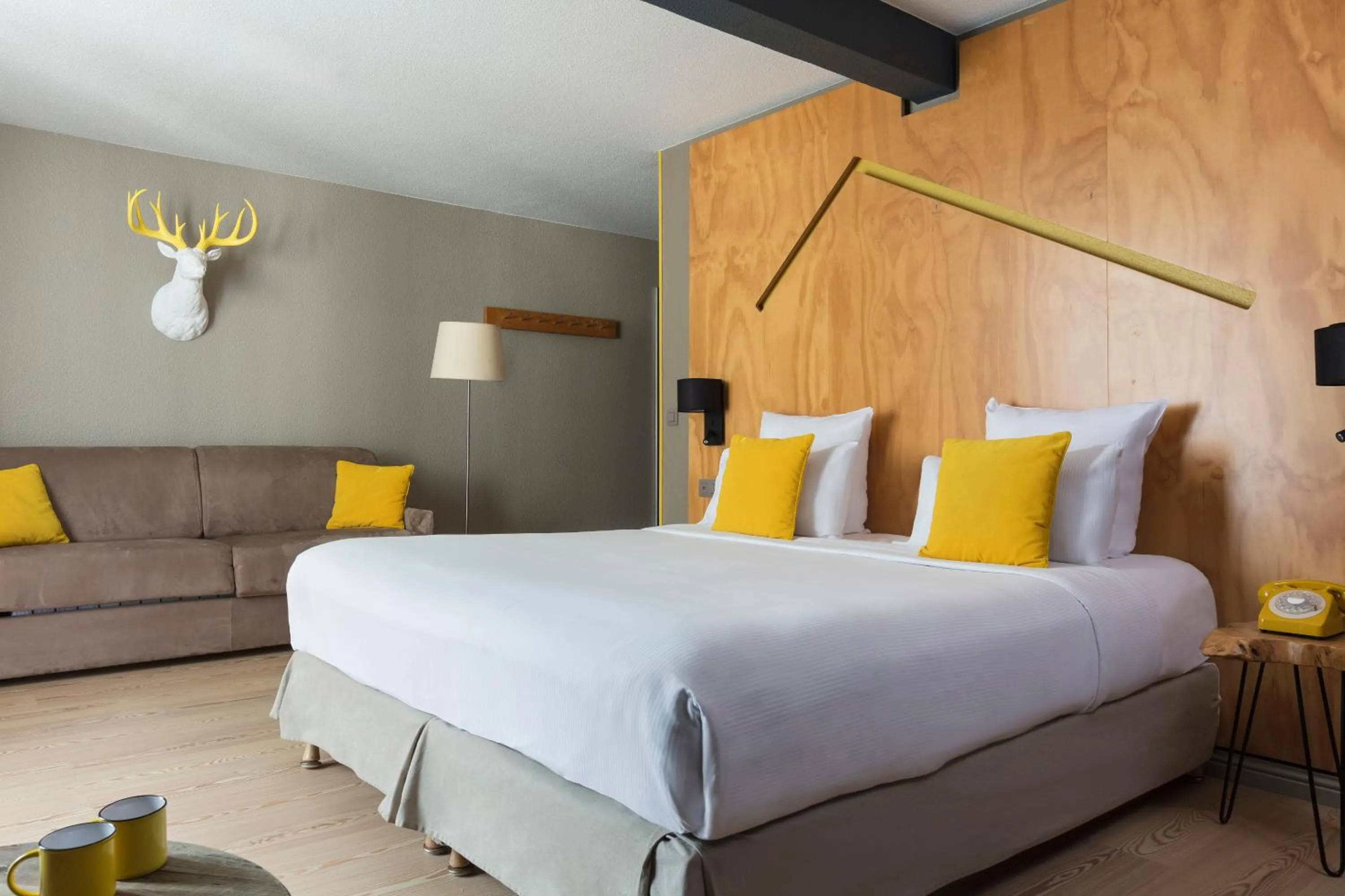 Bed in Hôtel Les Aiglons Chamonix