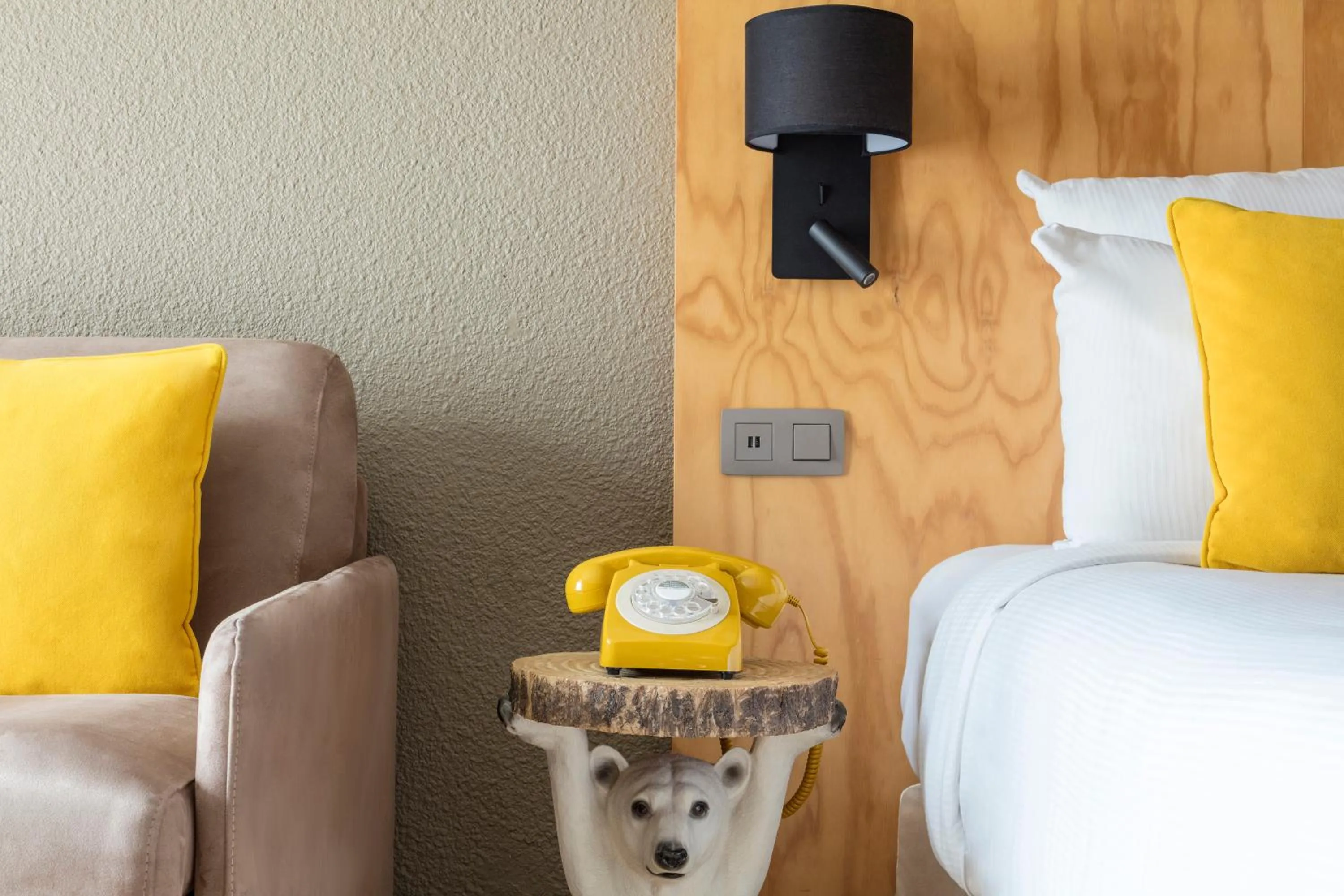 Bed in Hôtel Les Aiglons Chamonix