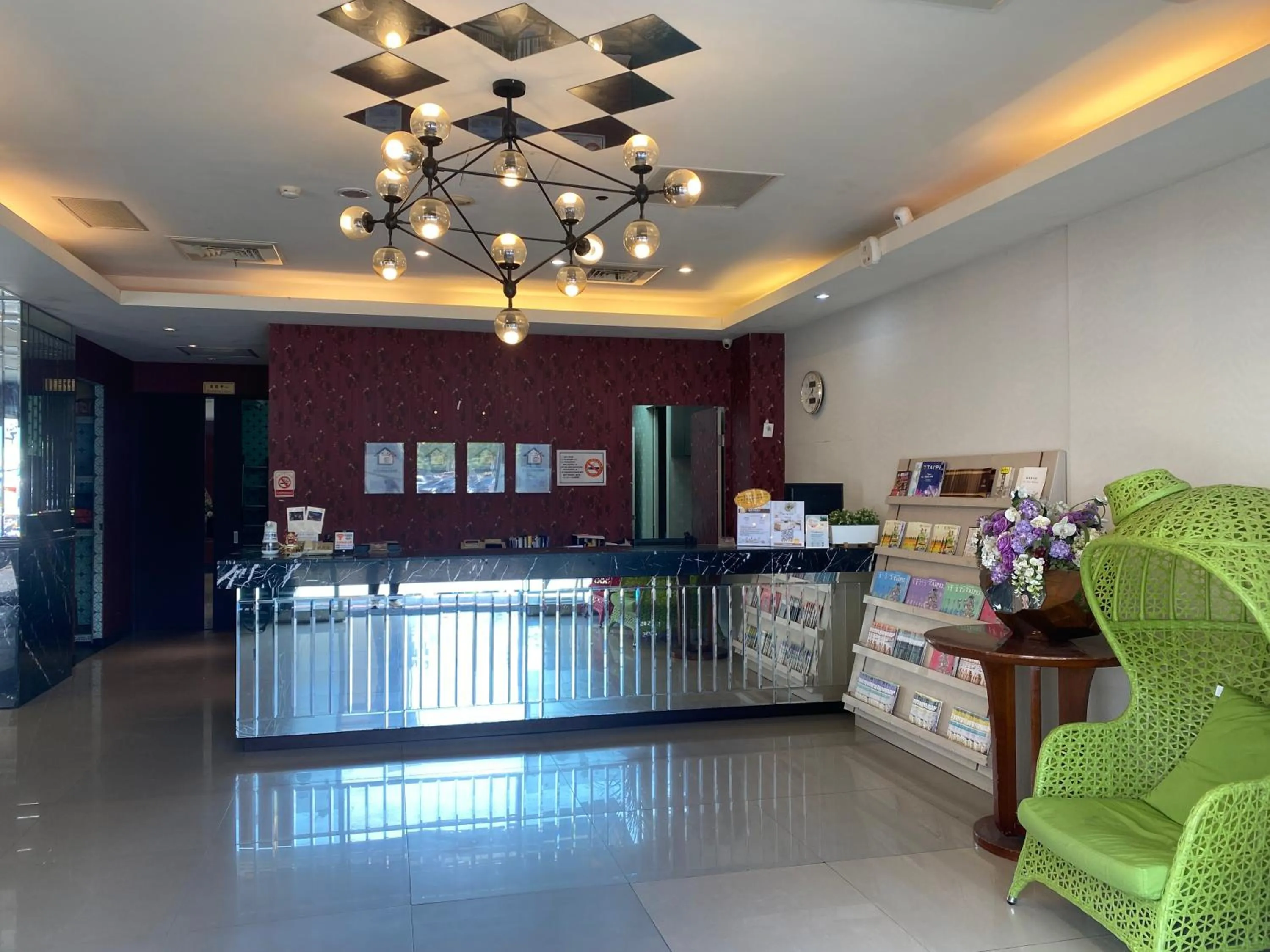 Property building, Lobby/Reception in Taipei Hotel Zoo