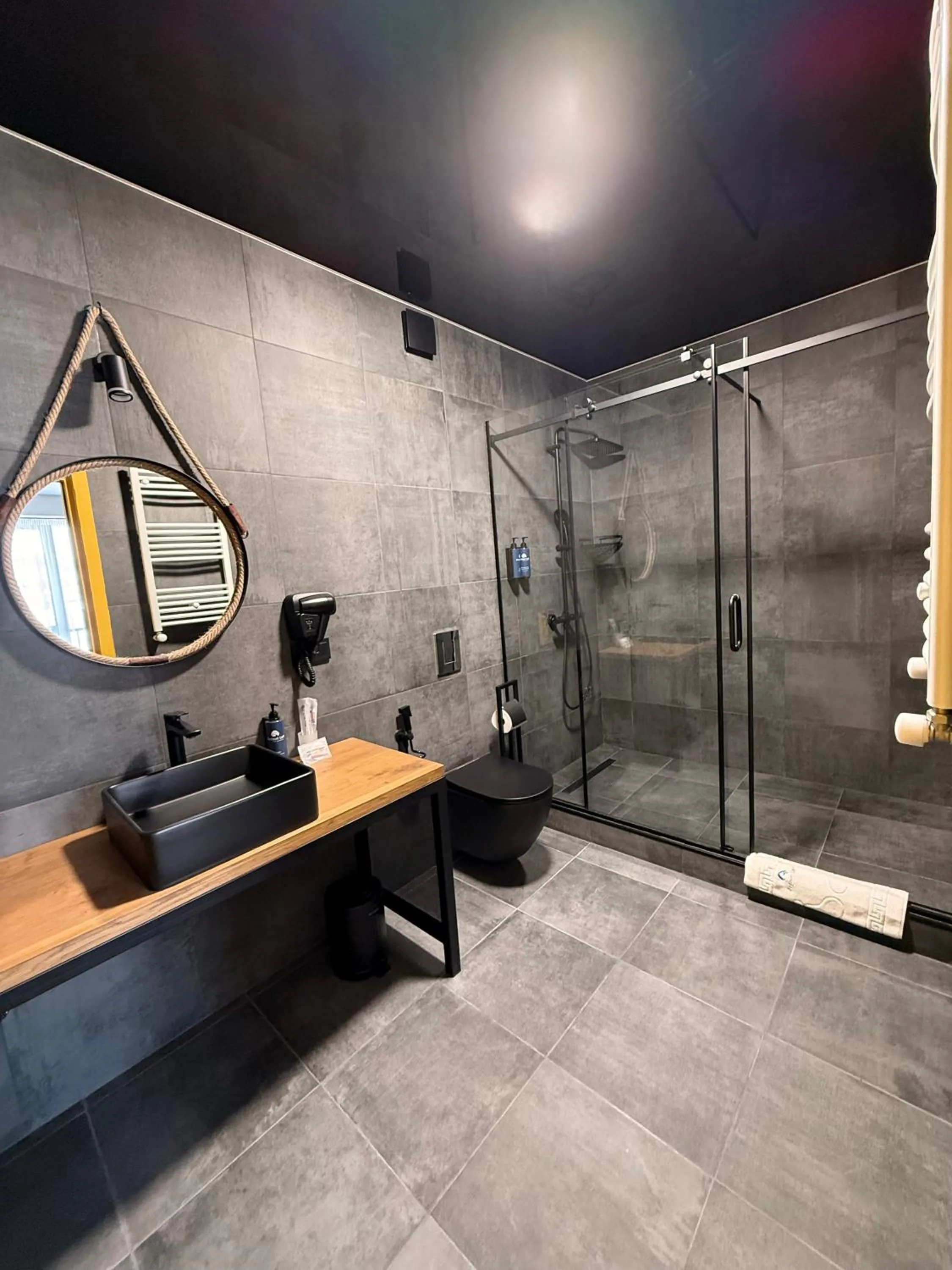 Shower in Gudauri Loft Hotel