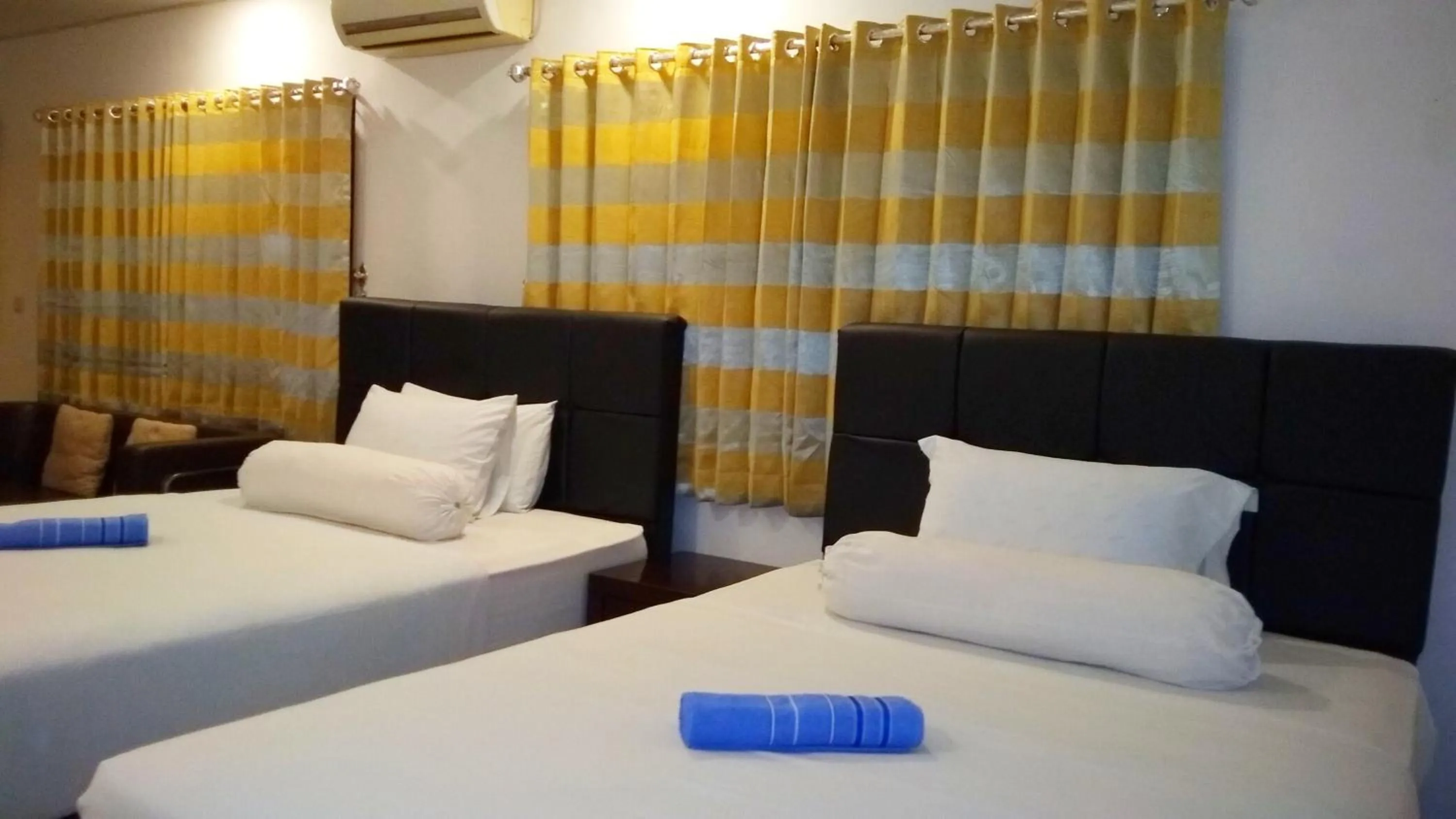 Bedroom, Bed in Jos & Hanny Homestay