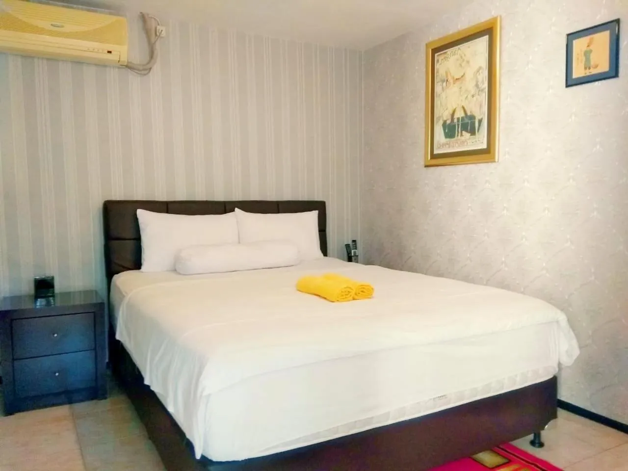 Bedroom, Bed in Jos & Hanny Homestay