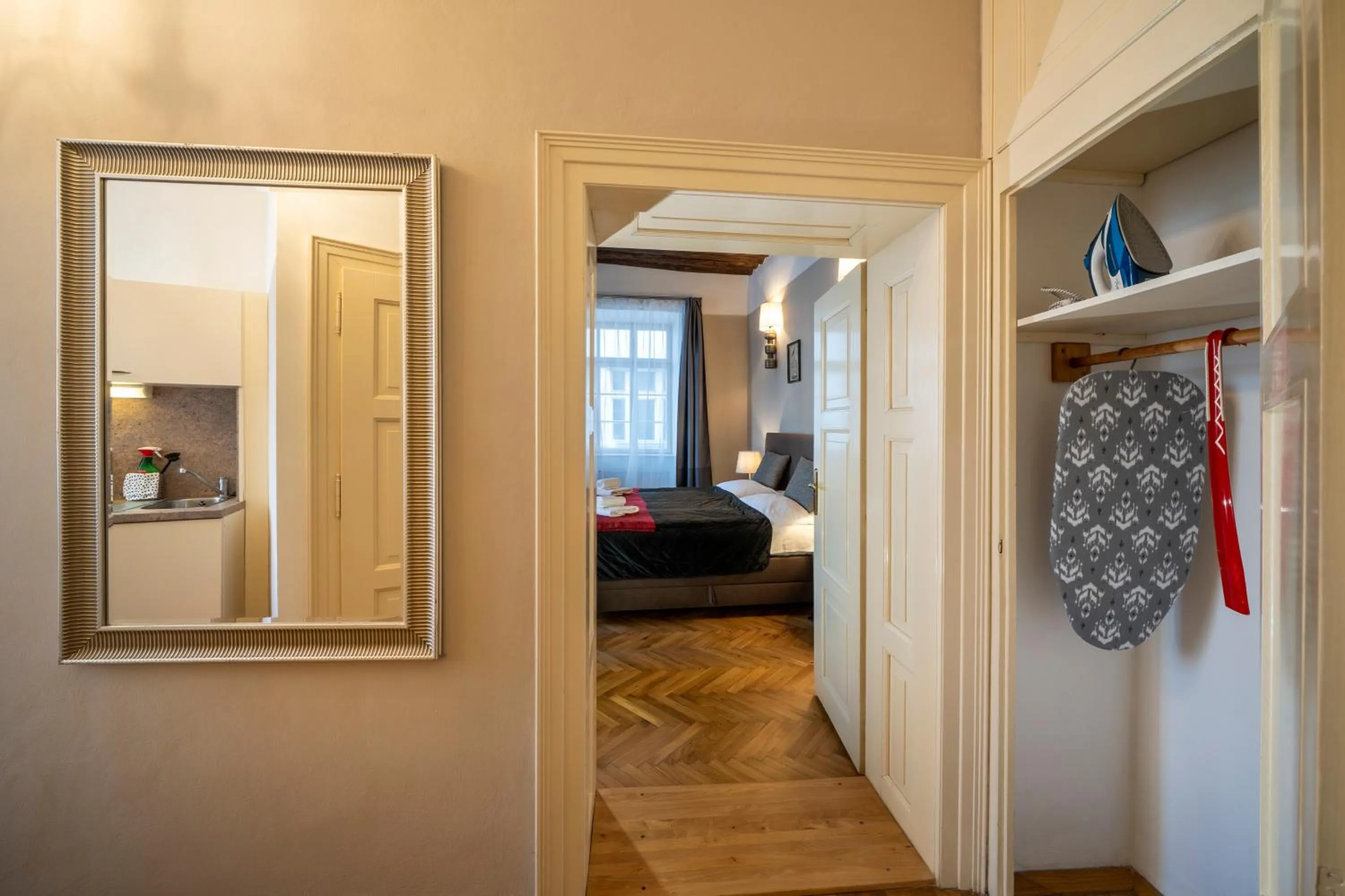 Bed in Old Town - Aparthotel Michalska